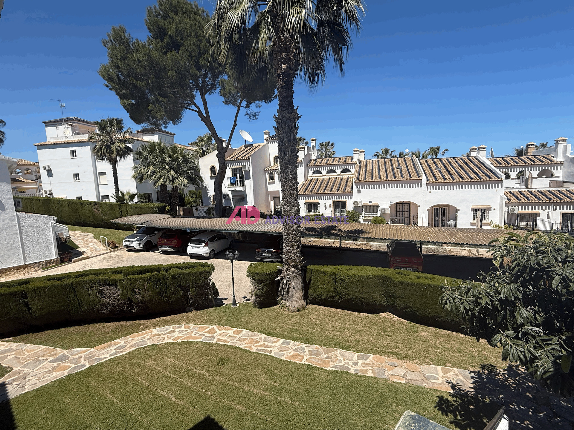 For sale - 2 Bedroom 1 Bathroom Apartment in Orihuela Costa - Costa Blanca  - Alicante