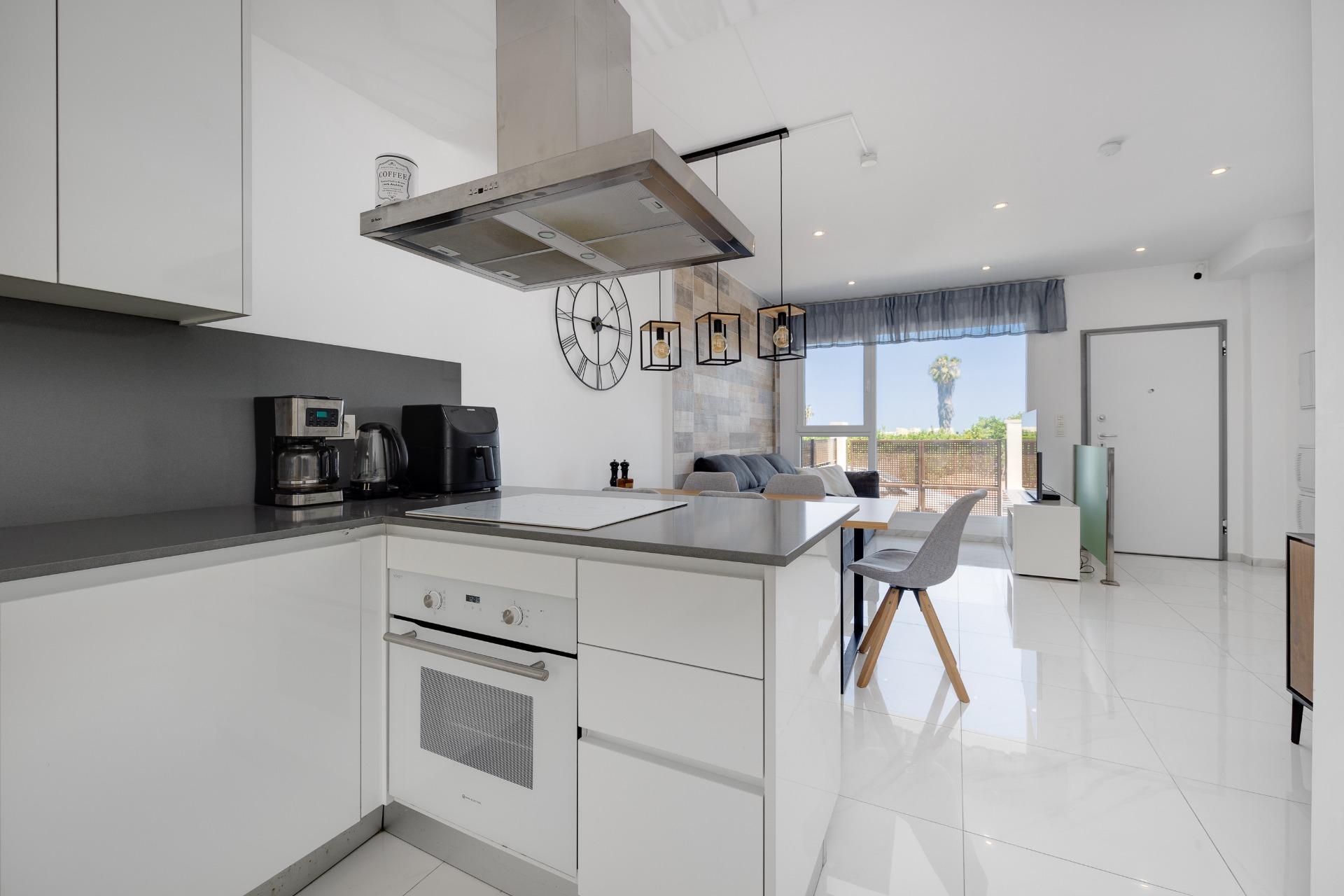 For sale - 3 Bedroom 3 Bathroom Town House in Torrevieja - Los Balcones  - Alicante