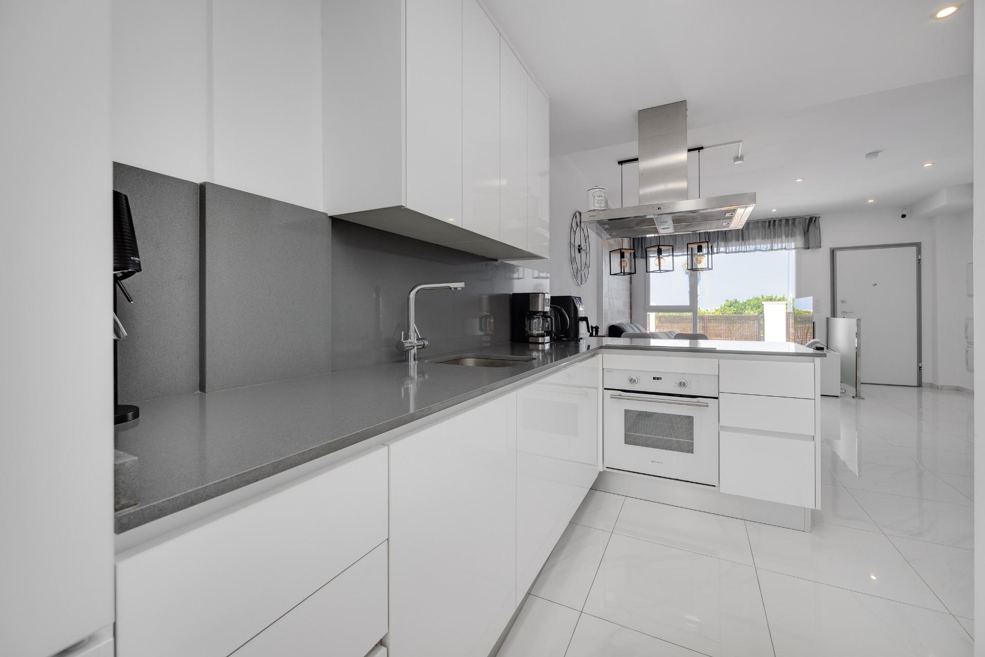 For sale - 3 Bedroom 3 Bathroom Town House in Torrevieja - Los Balcones  - Alicante
