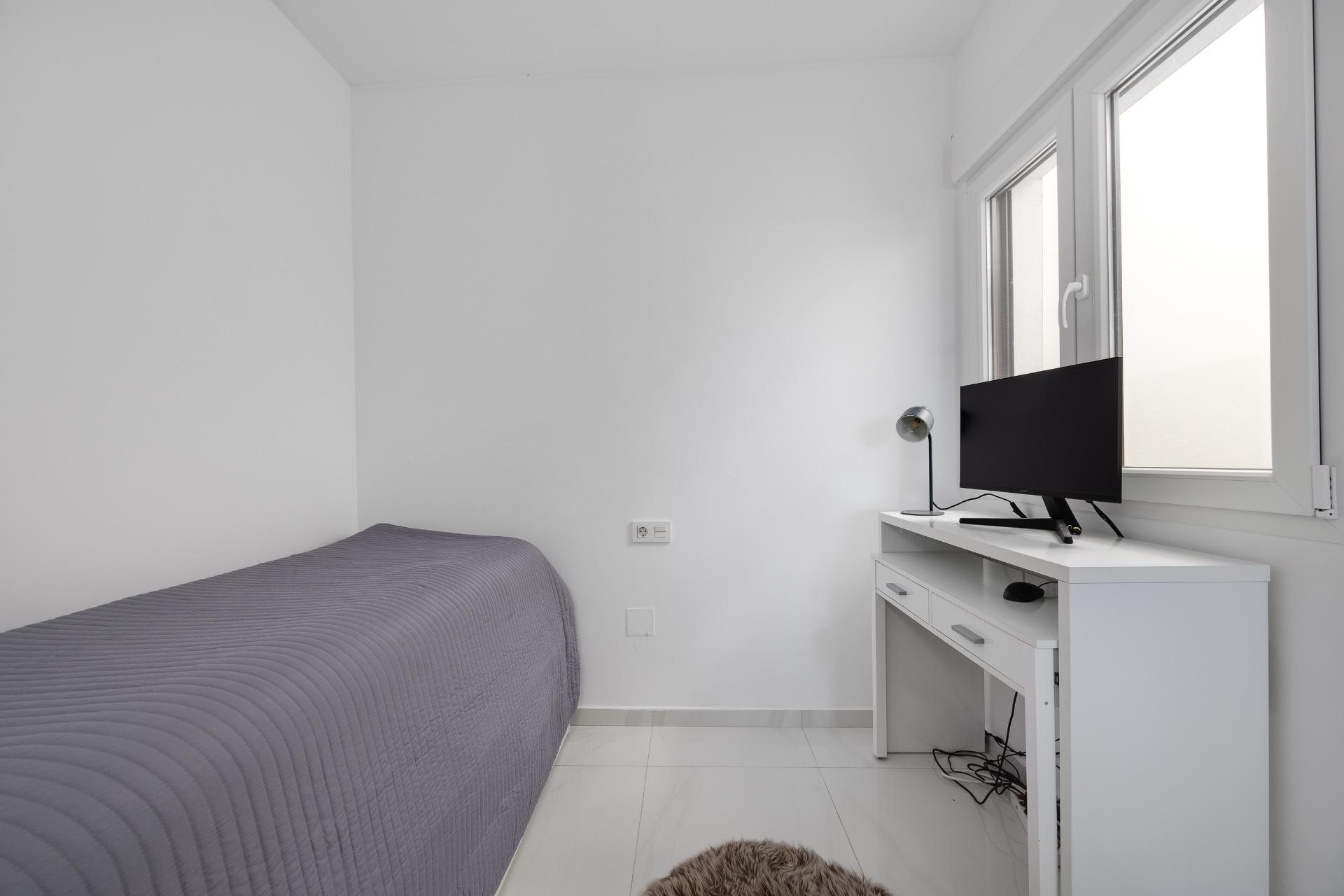 For sale - 3 Bedroom 3 Bathroom Town House in Torrevieja - Los Balcones  - Alicante