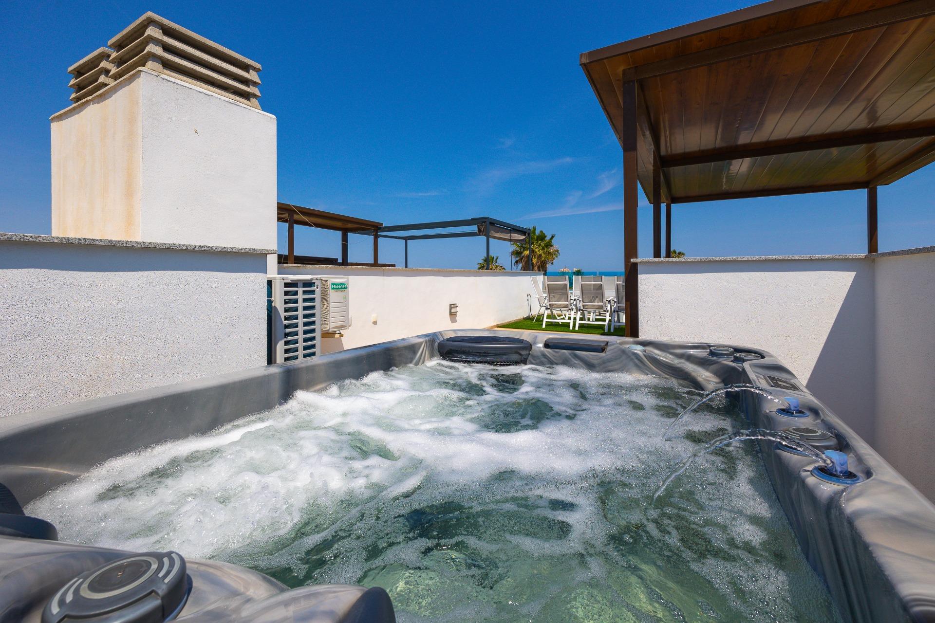 For sale - 3 Bedroom 3 Bathroom Town House in Torrevieja - Los Balcones  - Alicante