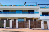 27-67-288-11-660/78080, 3 Bedroom 3 Bathroom Town House in Torrevieja