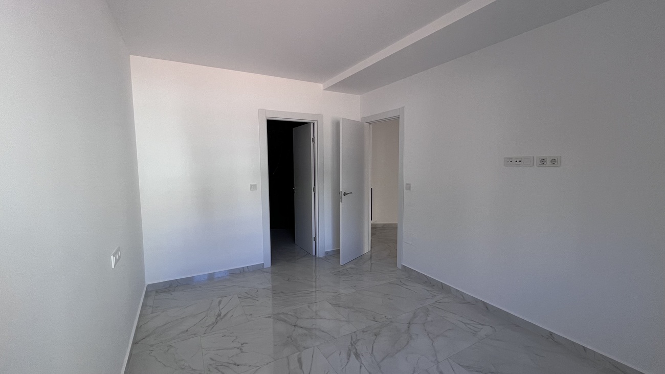 For sale - 2 Bedroom 2 Bathroom Bungalow in Torrevieja -  - Alicante