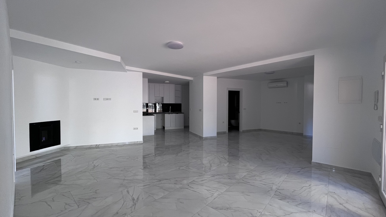 For sale - 2 Bedroom 2 Bathroom Bungalow in Torrevieja -  - Alicante