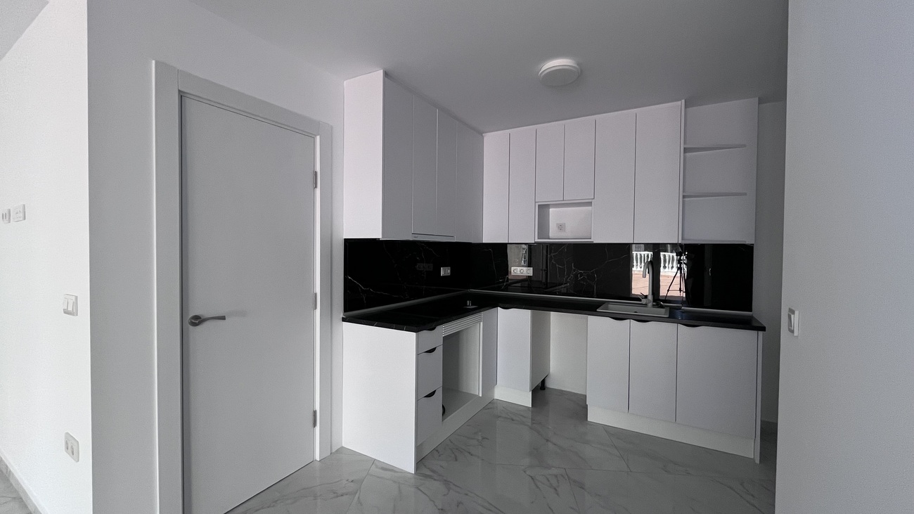 For sale - 2 Bedroom 2 Bathroom Bungalow in Torrevieja -  - Alicante
