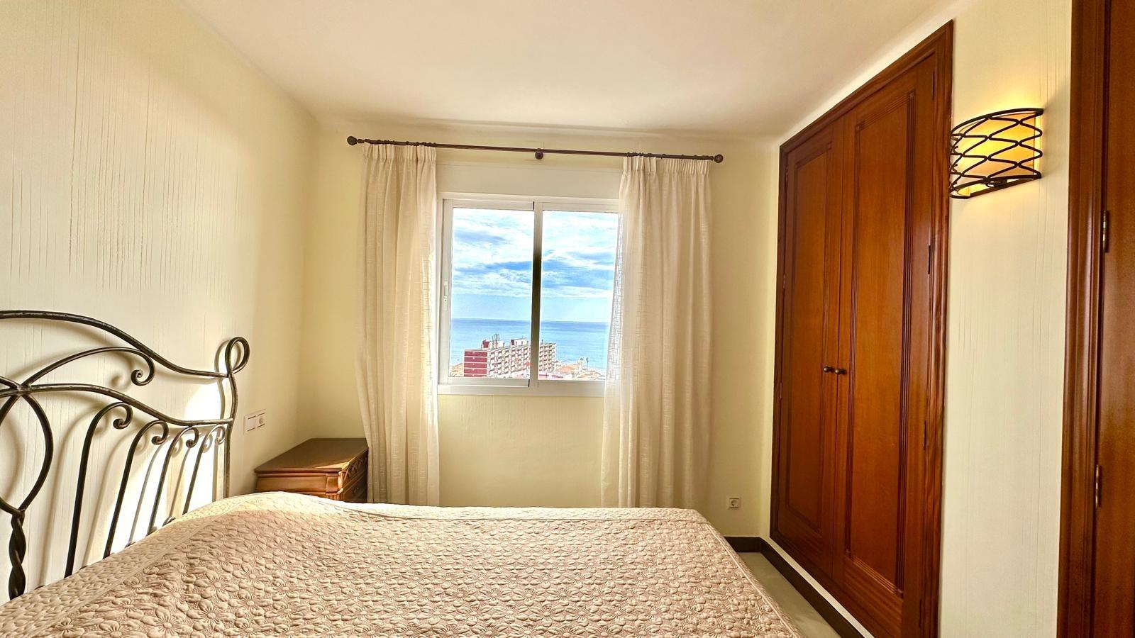 For sale - 3 Bedroom 2 Bathroom Apartment in Torrevieja - Los Frutales  - Alicante