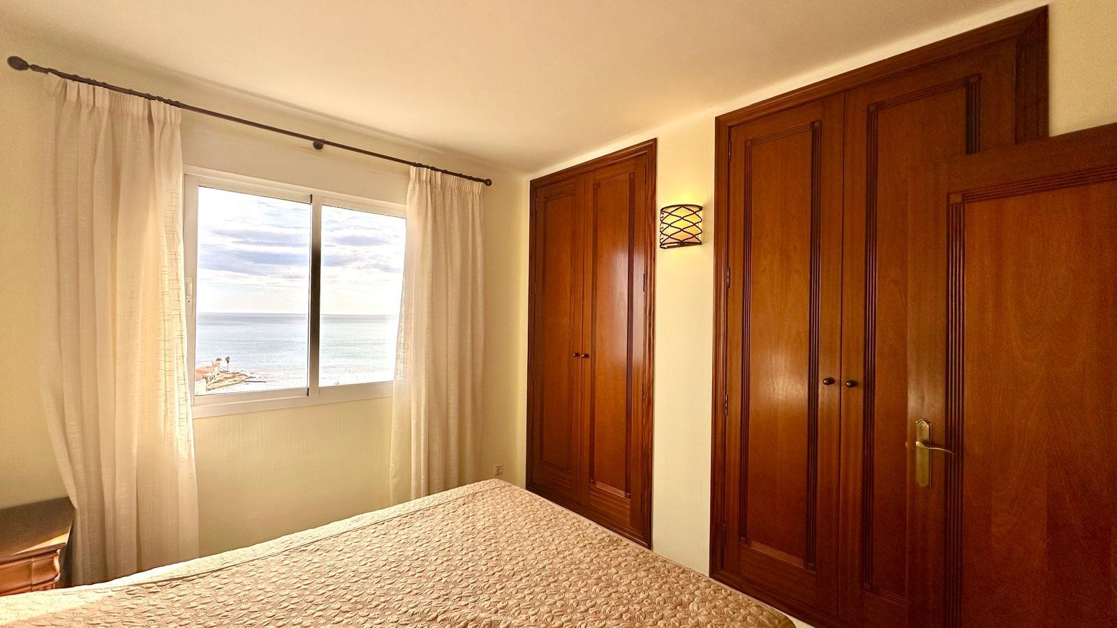 For sale - 3 Bedroom 2 Bathroom Apartment in Torrevieja - Los Frutales  - Alicante