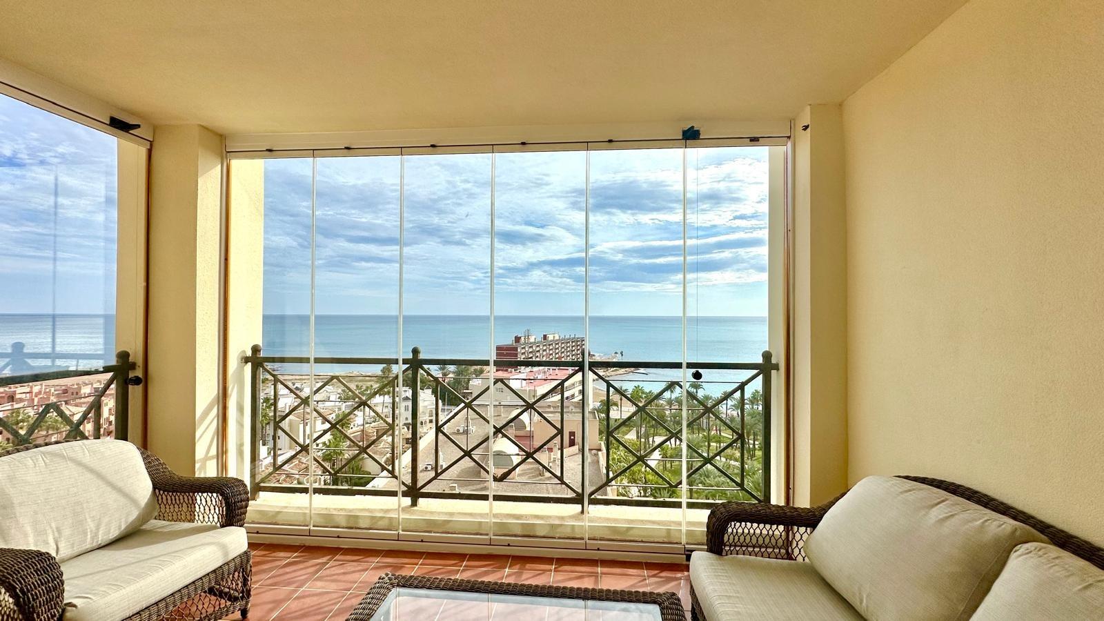 For sale - 3 Bedroom 2 Bathroom Apartment in Torrevieja - Los Frutales  - Alicante