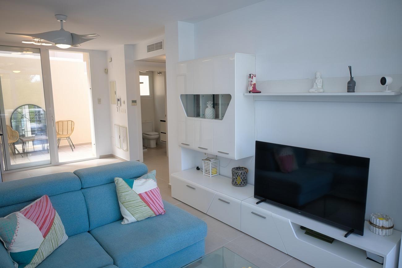For sale - 4 Bedroom 3 Bathroom Town House in Orihuela Costa - Lomas De Don Juan  - Alicante