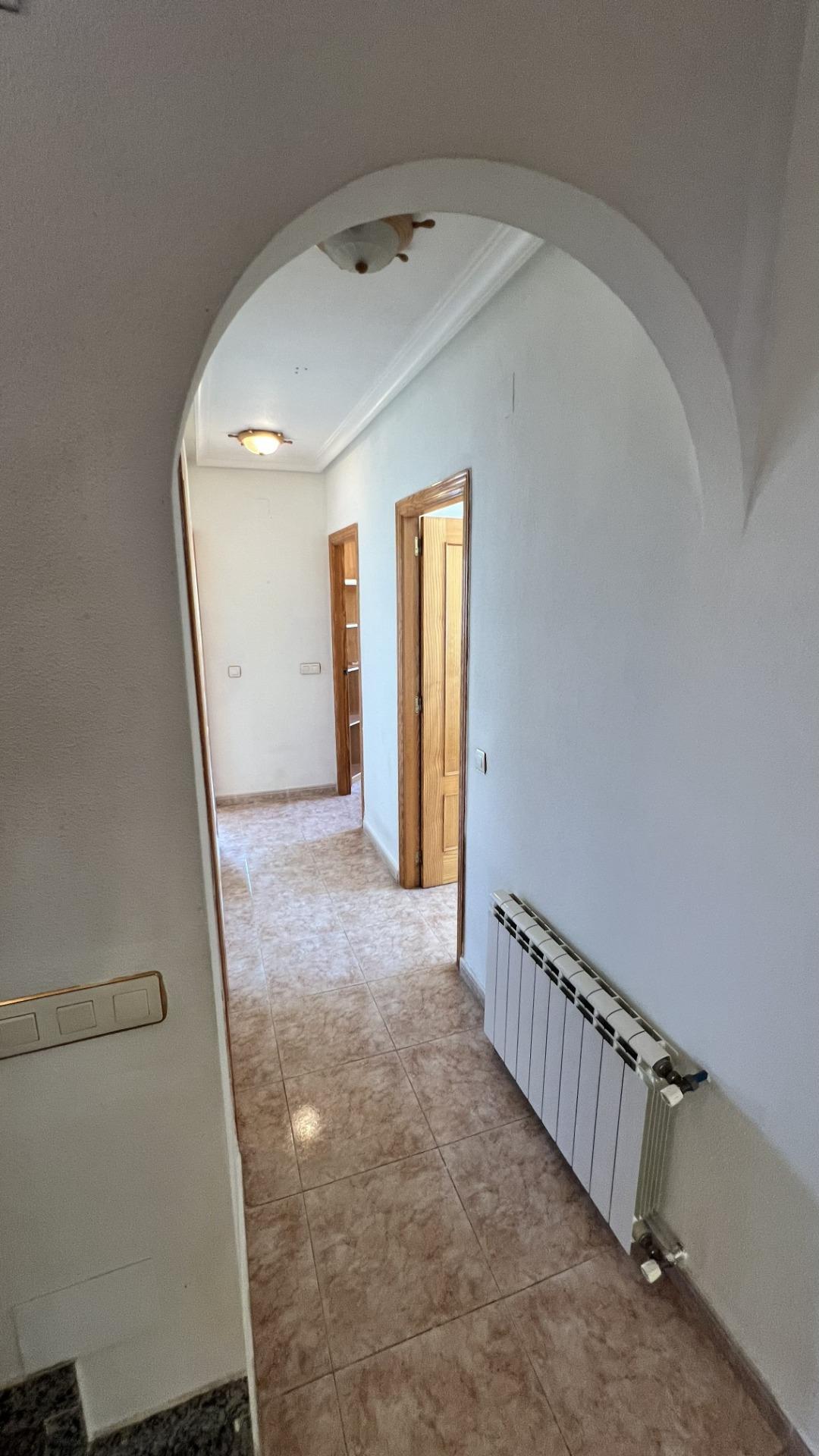 For sale - 4 Bedroom 2 Bathroom Semi Detached in Torrevieja - aguas nuevas  - Alicante