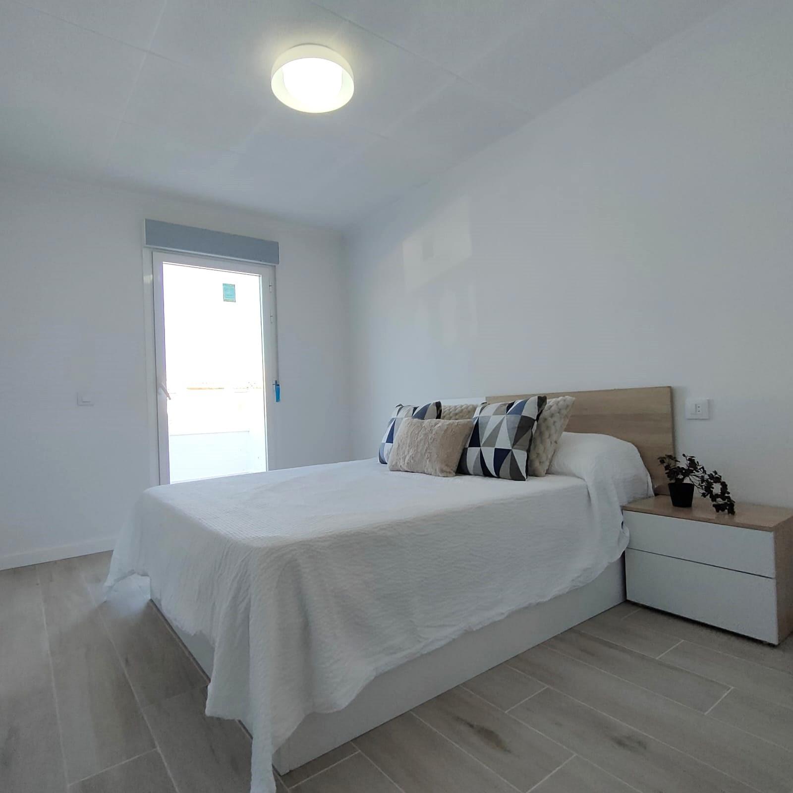 For sale - 2 Bedroom 2 Bathroom Town House in Torrevieja - Sector 25  - Alicante