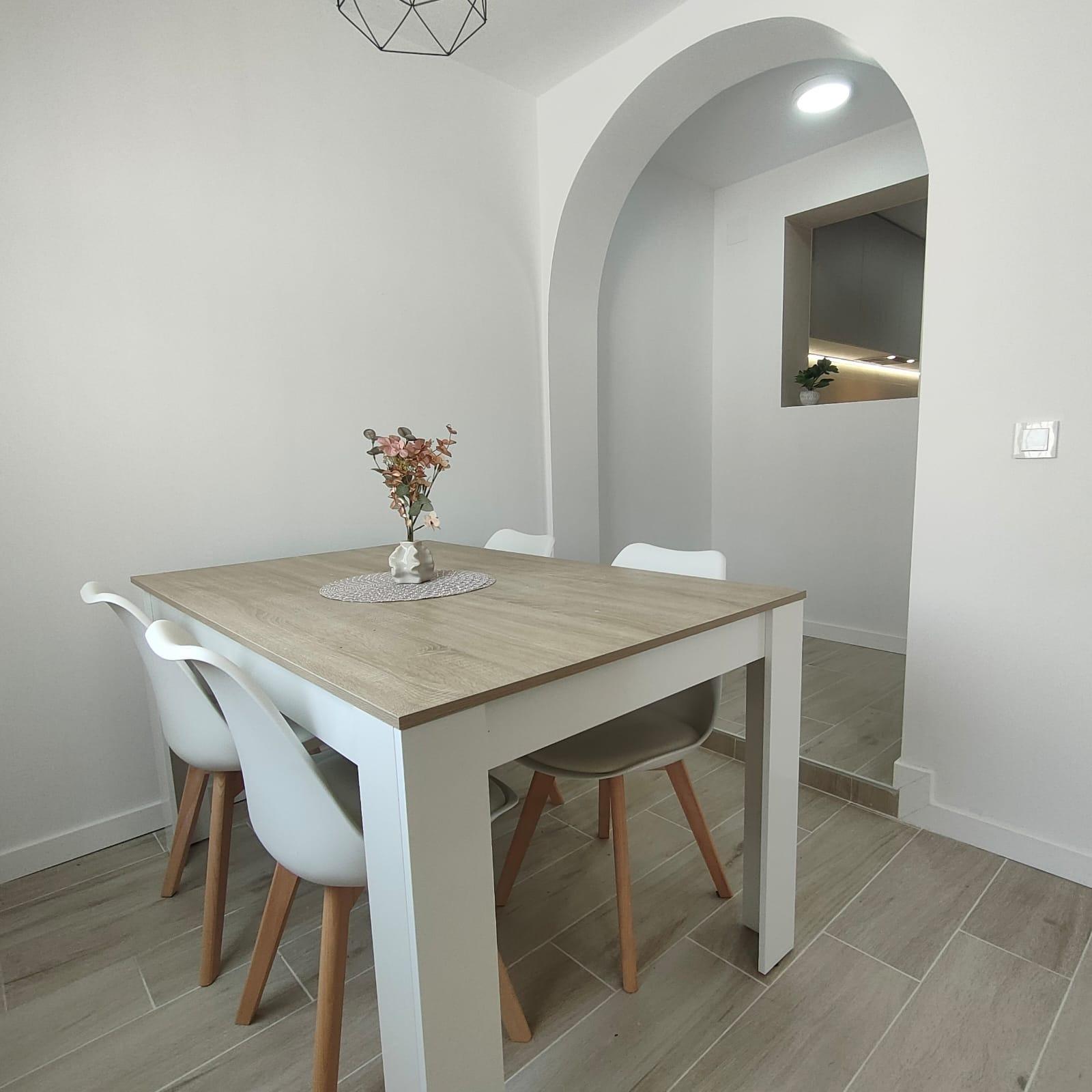 For sale - 2 Bedroom 2 Bathroom Town House in Torrevieja - Sector 25  - Alicante