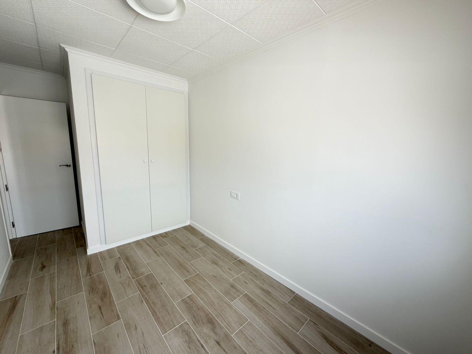 For sale - 2 Bedroom 2 Bathroom Town House in Torrevieja - Sector 25  - Alicante