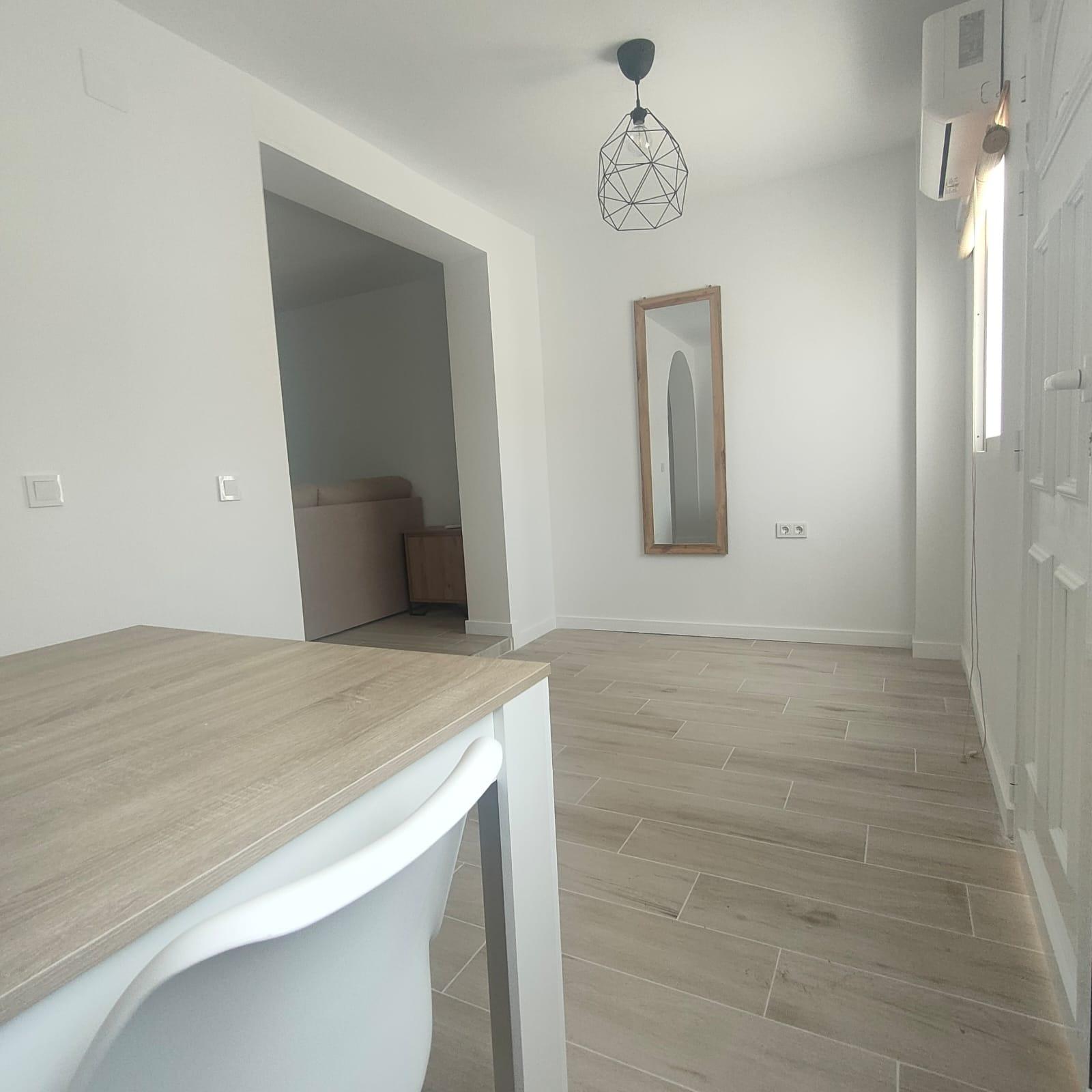 For sale - 2 Bedroom 2 Bathroom Town House in Torrevieja - Sector 25  - Alicante