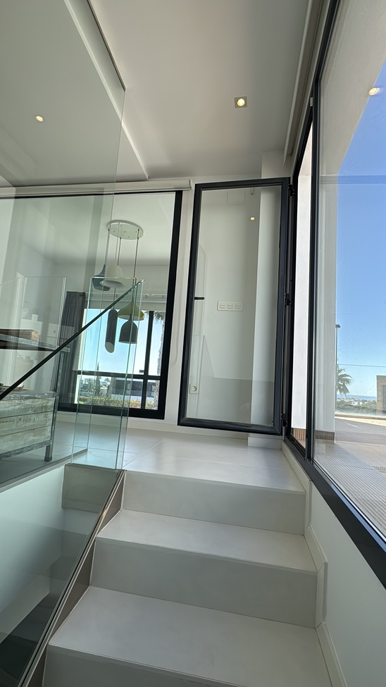 For sale - 3 Bedroom 2 Bathroom Duplex in Orihuela Costa - Costa Blanca  - Alicante
