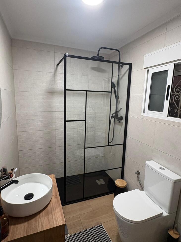 For sale - 2 Bedroom 1 Bathroom Apartment in Torrevieja - Costa Blanca  - Alicante