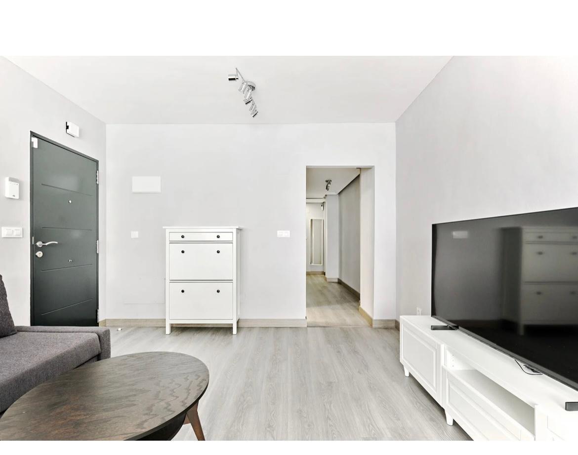 For sale - 2 Bedroom 2 Bathroom Apartment in Torrevieja - Centro  - Alicante