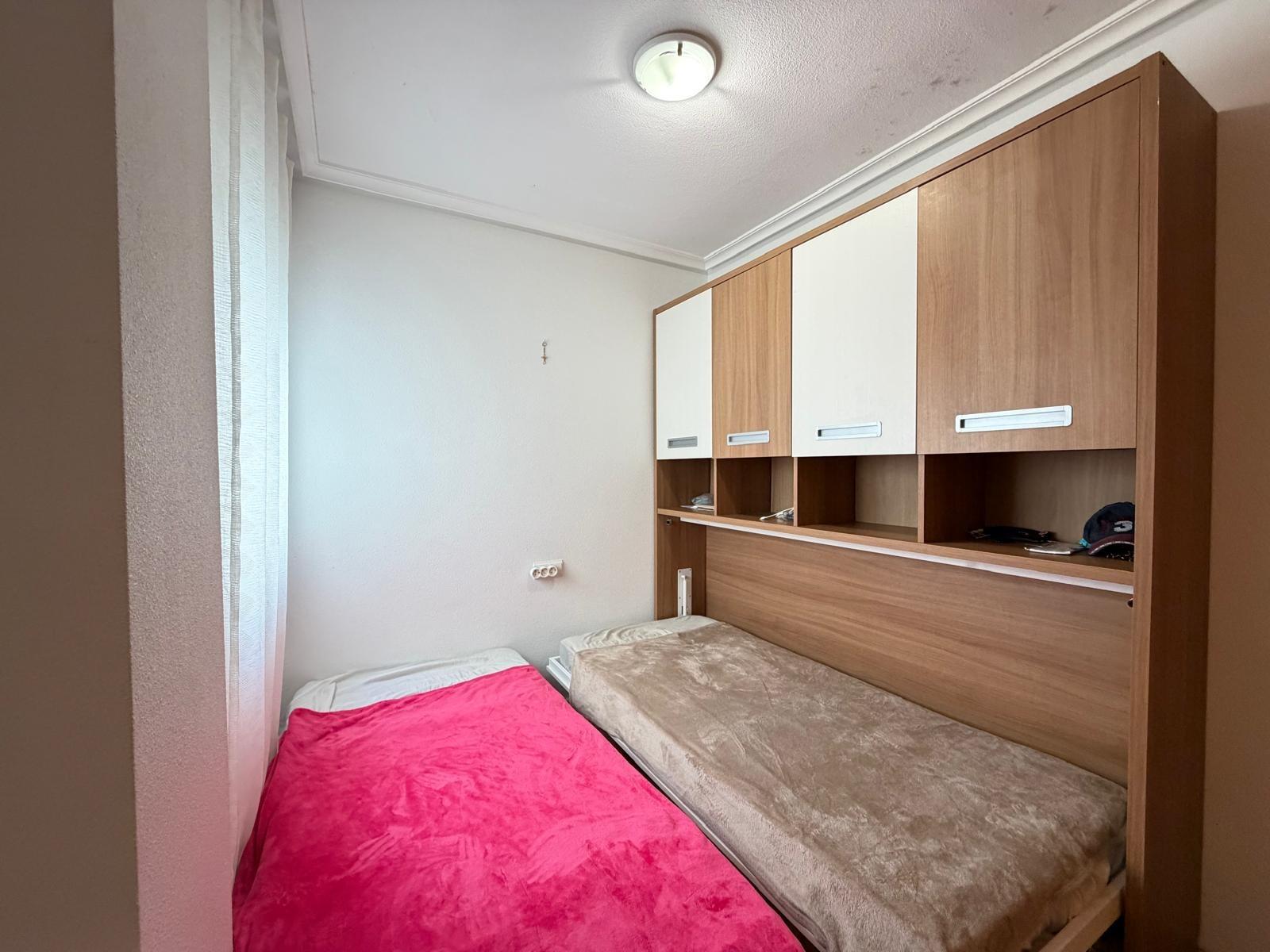 For sale - 2 Bedroom 1 Bathroom Apartment in Torrevieja - Playa Del Cura  - Alicante