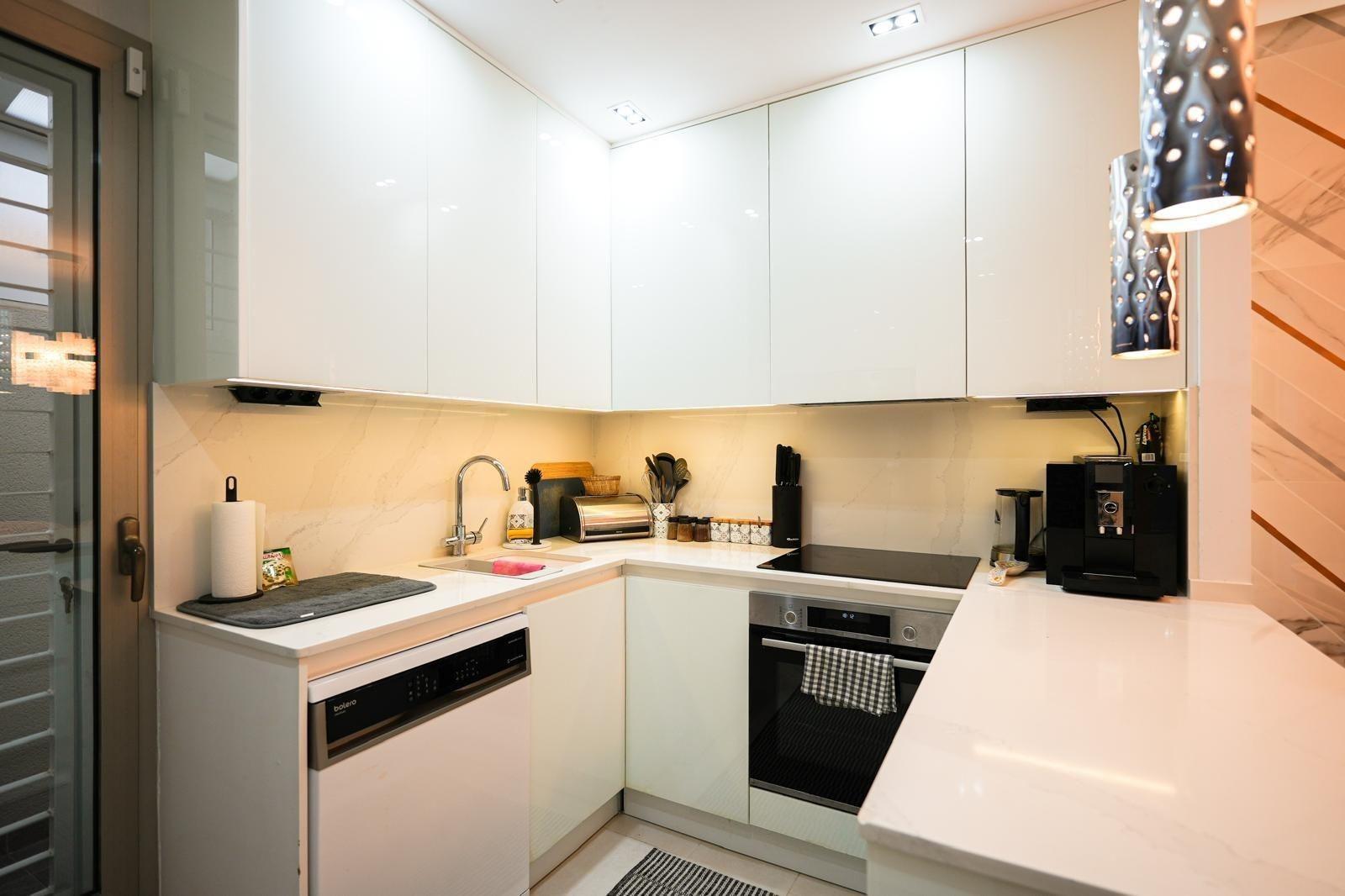 For sale - 3 Bedroom 2 Bathroom Town House in Torrevieja - aguas nuevas  - Alicante