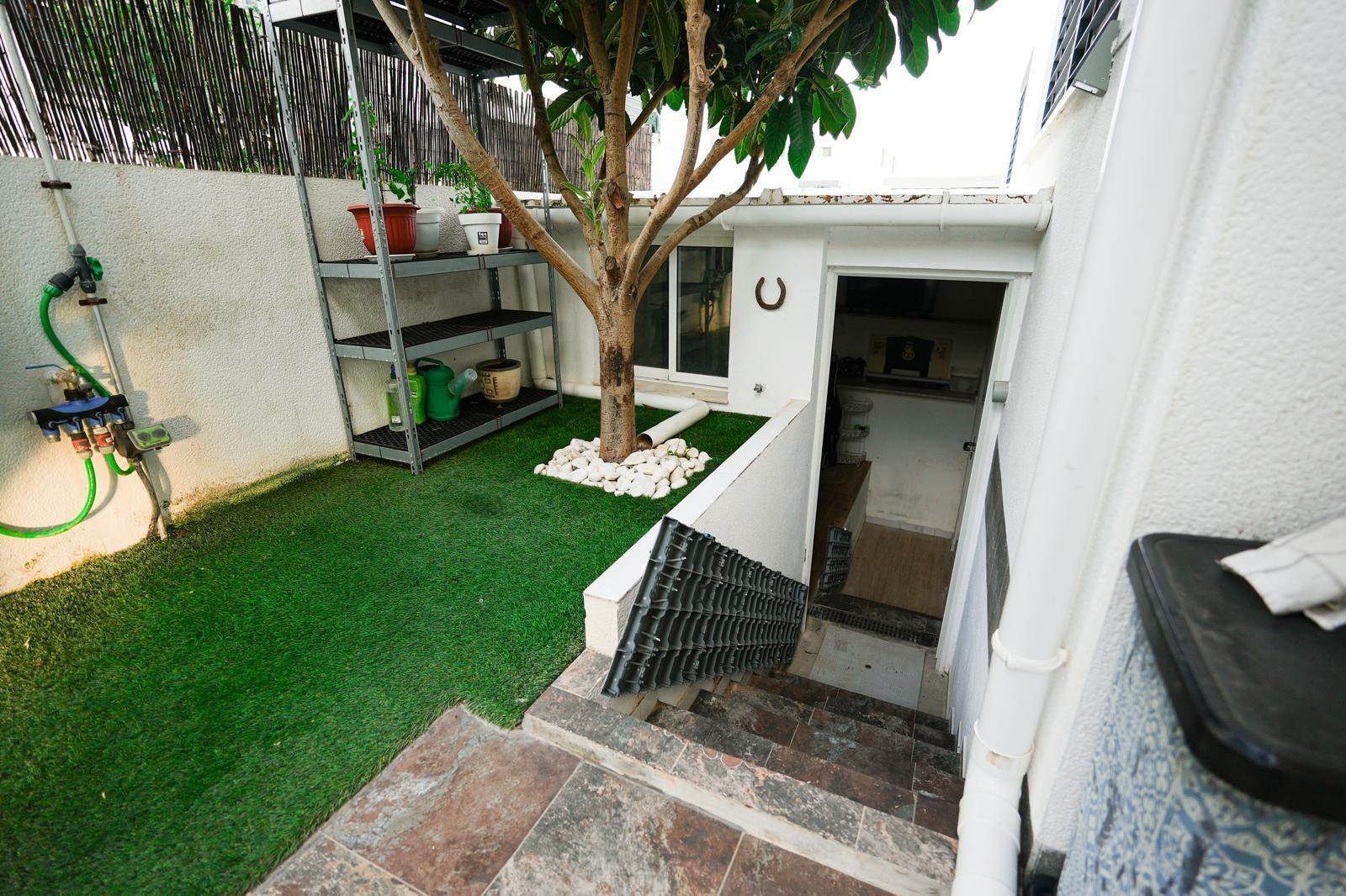 For sale - 3 Bedroom 2 Bathroom Town House in Torrevieja - aguas nuevas  - Alicante