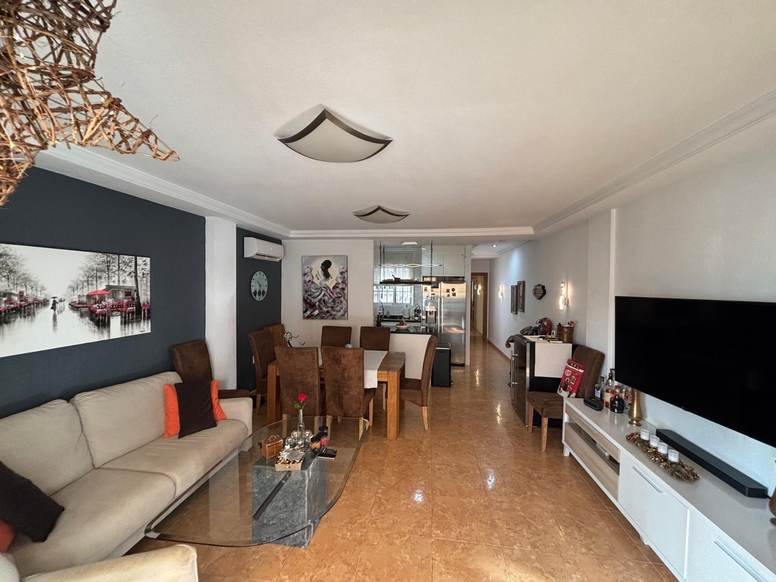 For sale - 3 Bedroom 2 Bathroom Apartment in Torrevieja - Torrevieja  - Alicante