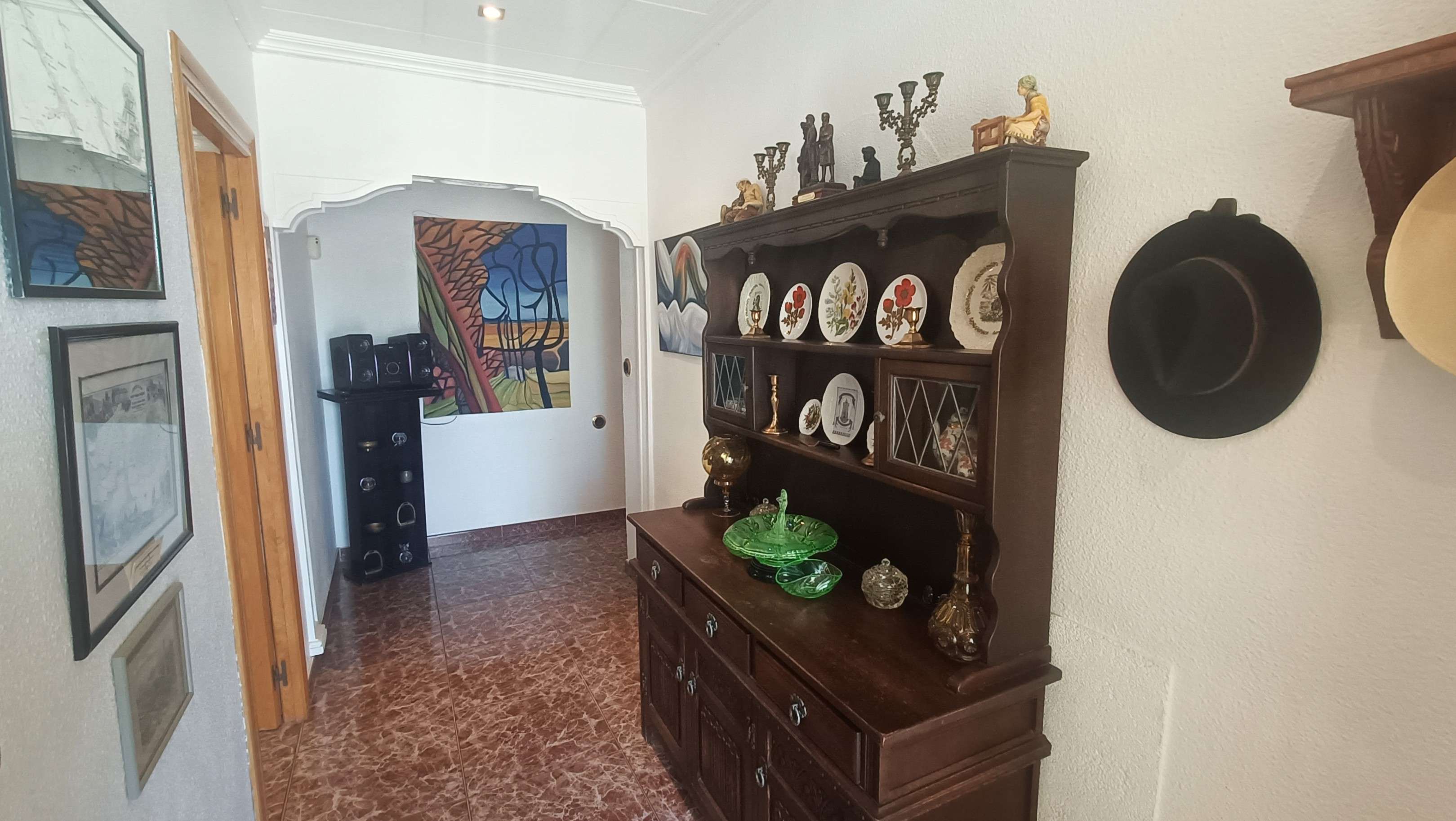 For sale - 6 Bedroom 4 Bathroom Villa in Crevillent - Inland  - Alicante