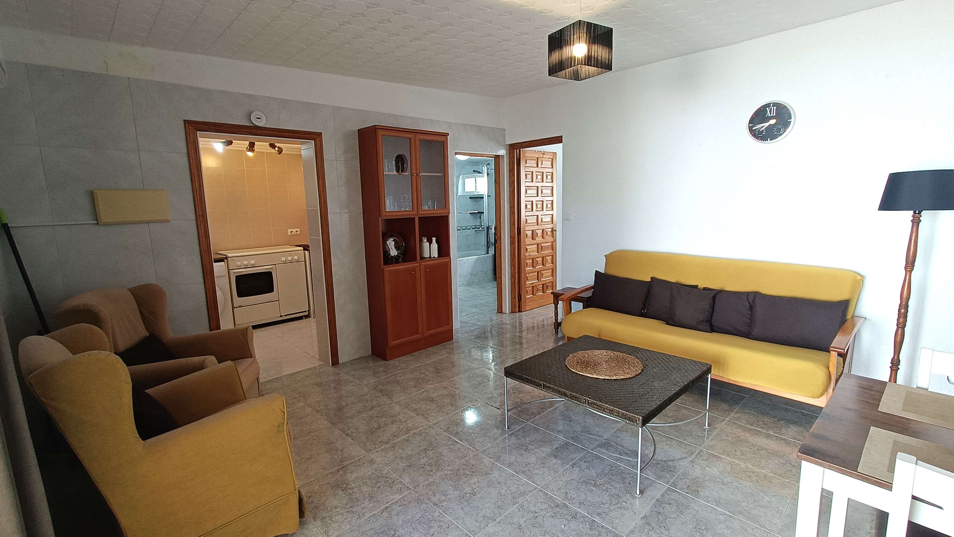 For sale - 6 Bedroom 4 Bathroom Villa in Crevillent - Inland  - Alicante