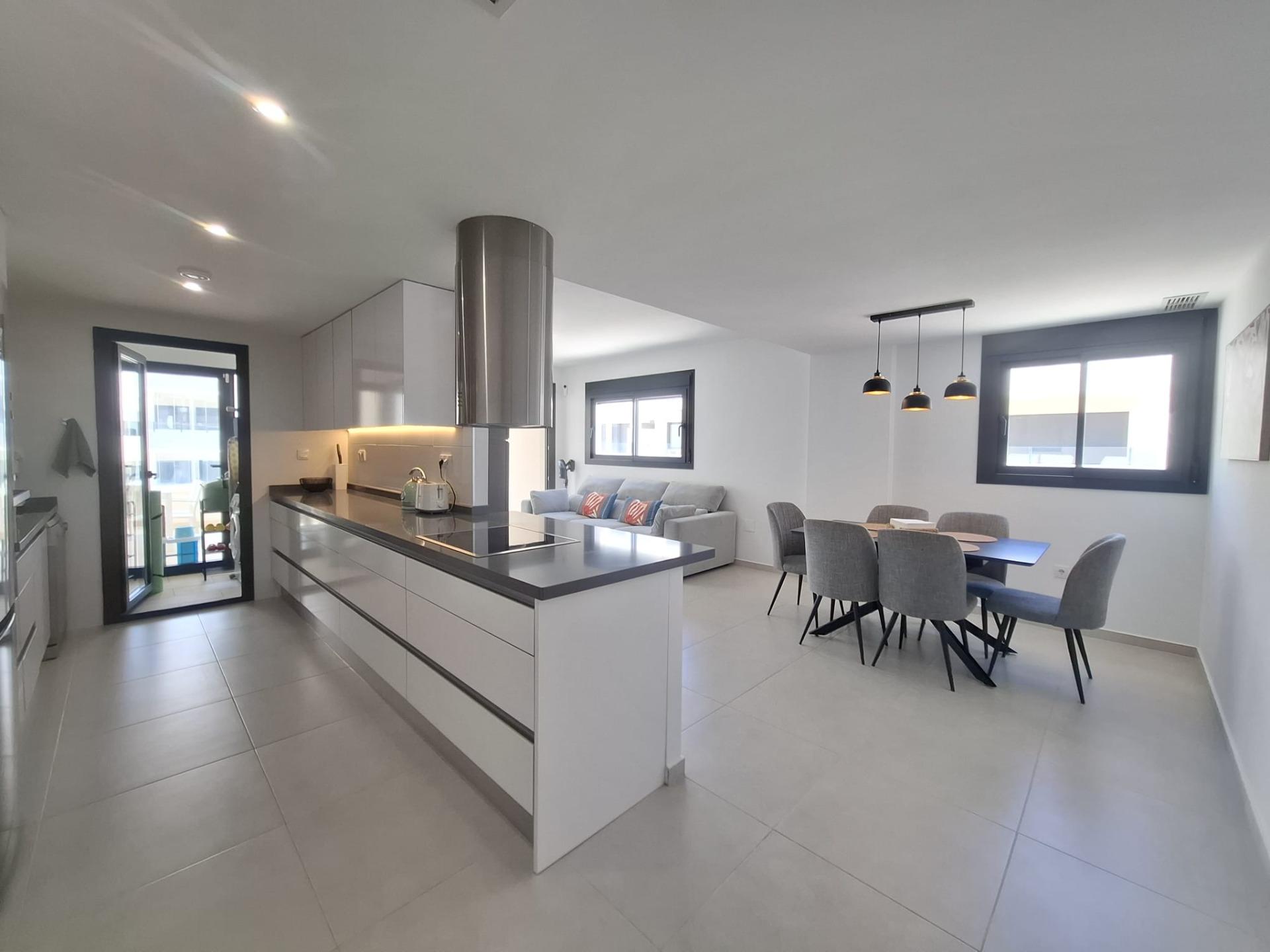 For sale - 3 Bedroom 2 Bathroom Apartment in Orihuela Costa - Villamartin  - Alicante