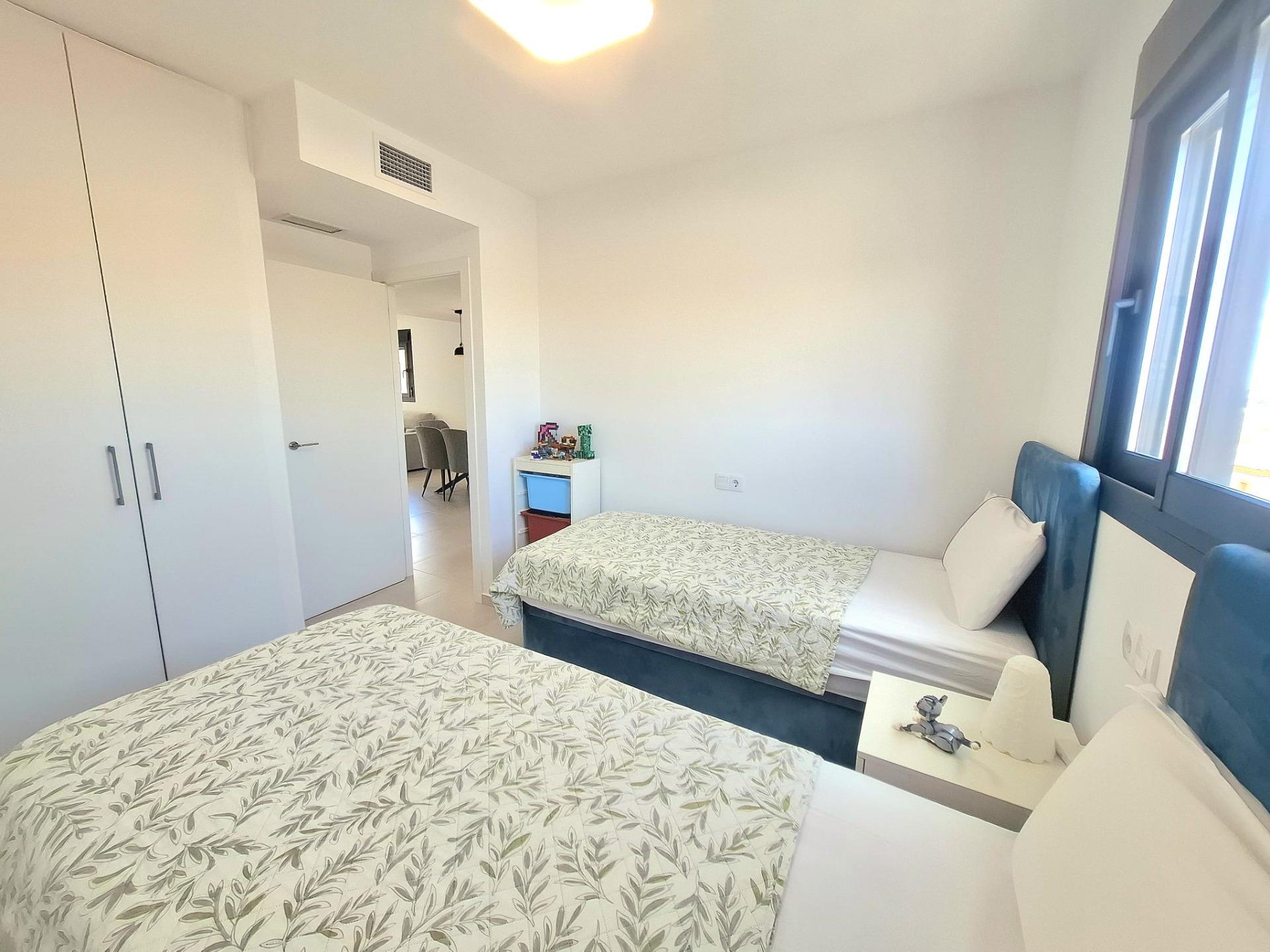 For sale - 3 Bedroom 2 Bathroom Apartment in Orihuela Costa - Villamartin  - Alicante