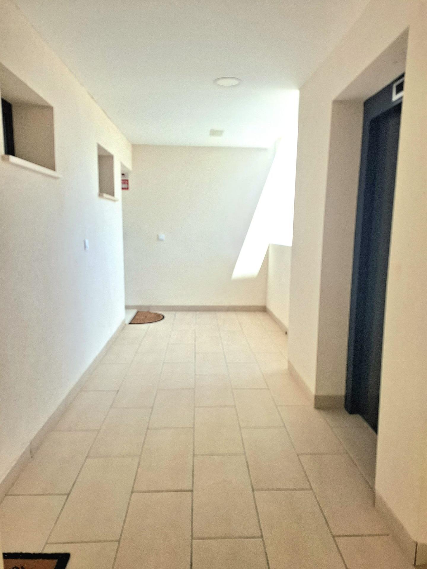 For sale - 3 Bedroom 2 Bathroom Apartment in Orihuela Costa - Villamartin  - Alicante
