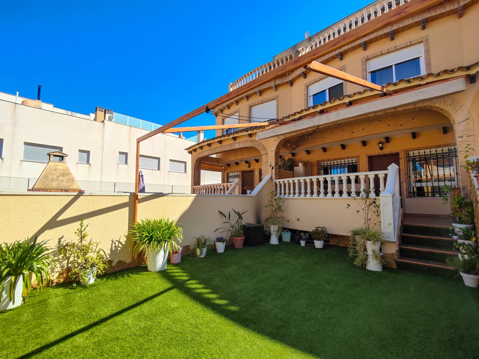 For sale - 4 Bedroom 3 Bathroom Town House in Guardamar del Segura - Costa Blanca  - Alicante
