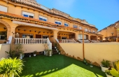 27-105-391-11-784/78110, 4 Bedroom 3 Bathroom Town House in Guardamar del Segura