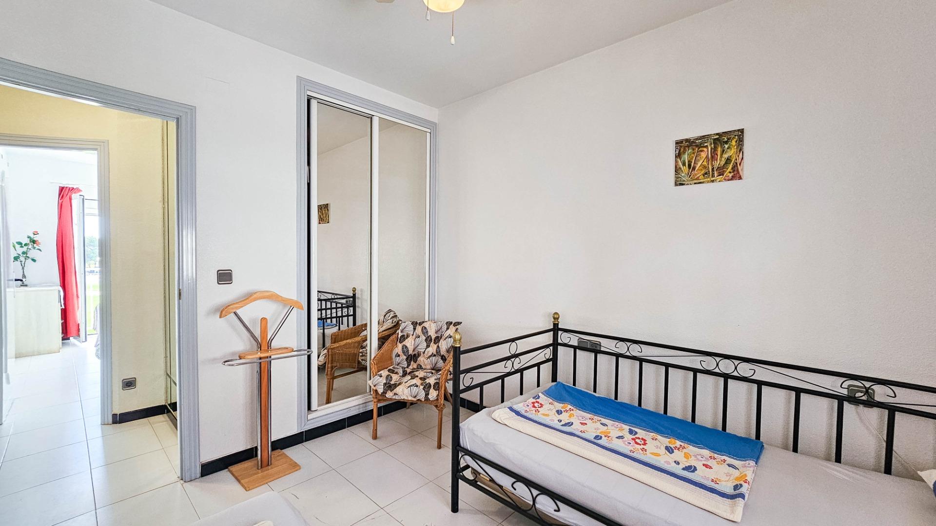 For sale - 2 Bedroom 1 Bathroom Bungalow in Orihuela Costa - Los Altos  - Alicante