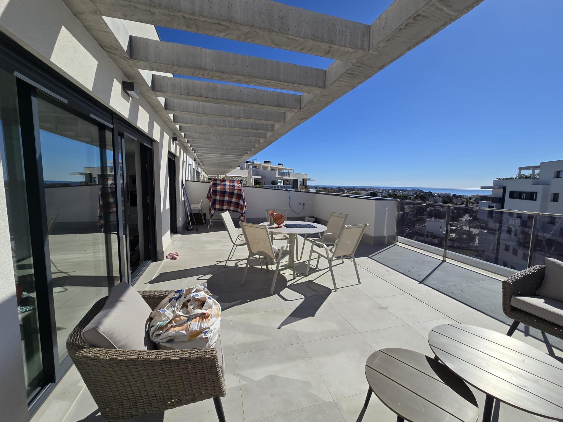 For sale - 3 Bedroom 2 Bathroom Penthouse in Orihuela Costa - Altos De Campoamor  - Alicante