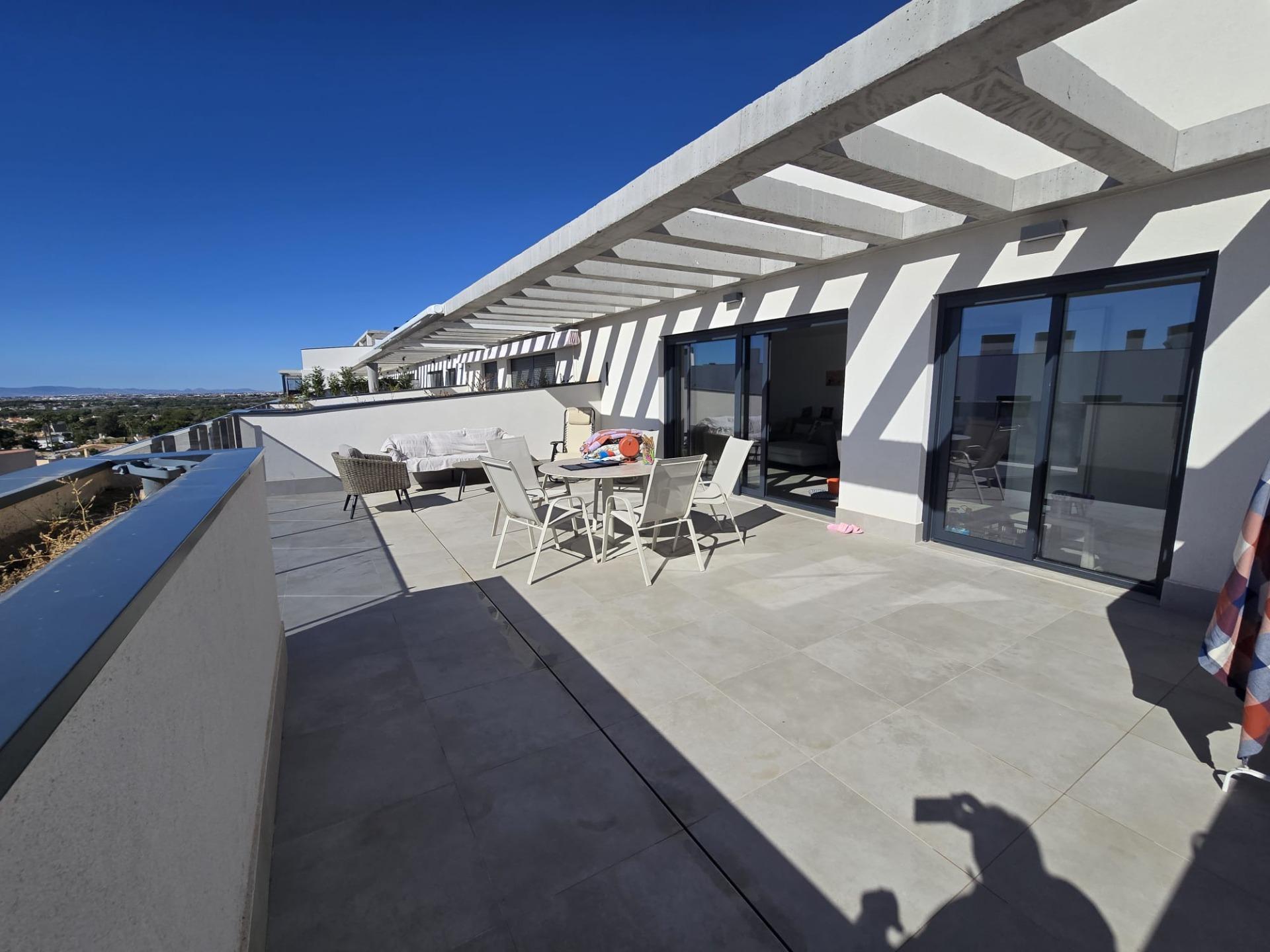 For sale - 3 Bedroom 2 Bathroom Penthouse in Orihuela Costa - Altos De Campoamor  - Alicante
