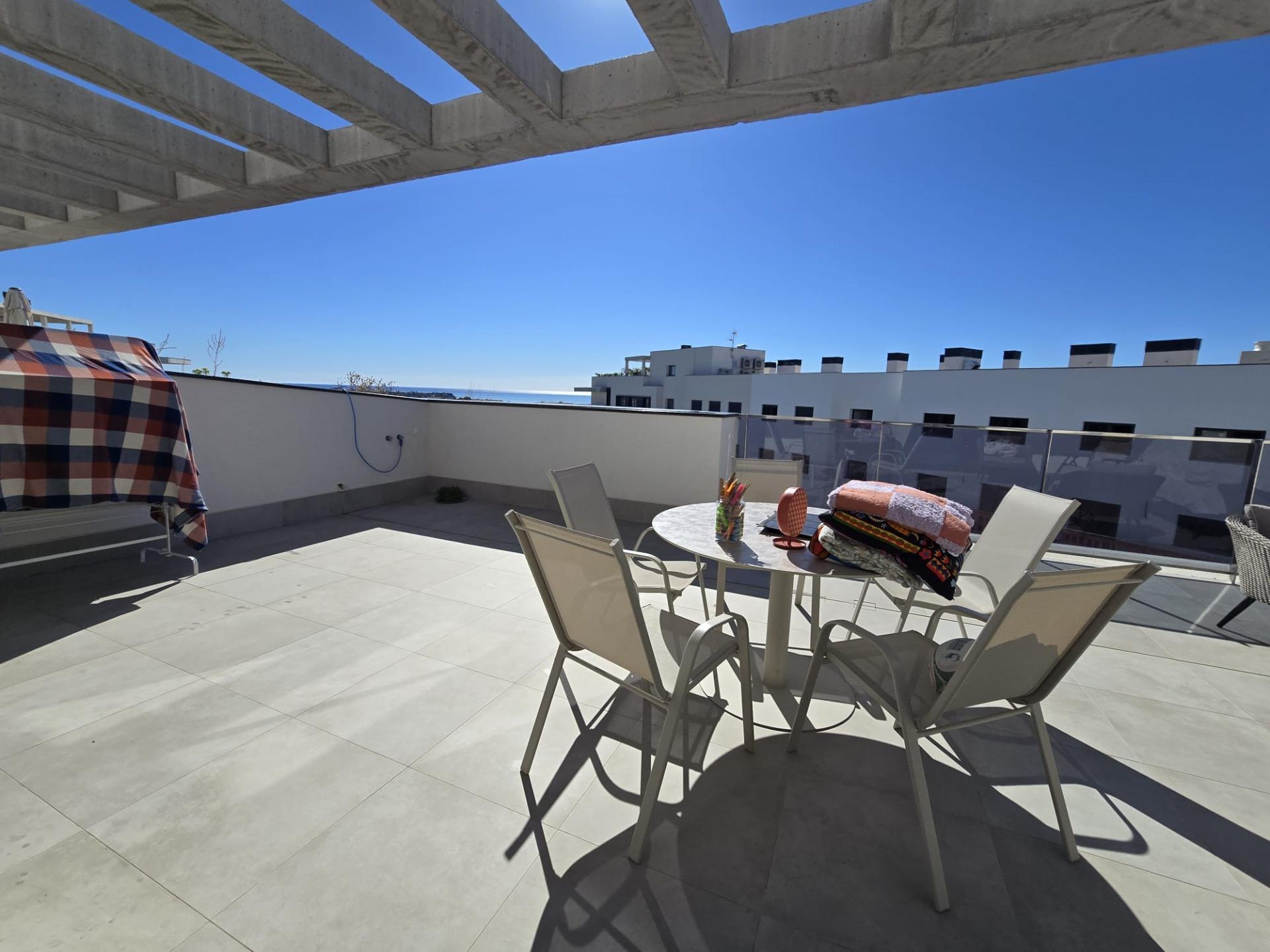 For sale - 3 Bedroom 2 Bathroom Penthouse in Orihuela Costa - Altos De Campoamor  - Alicante