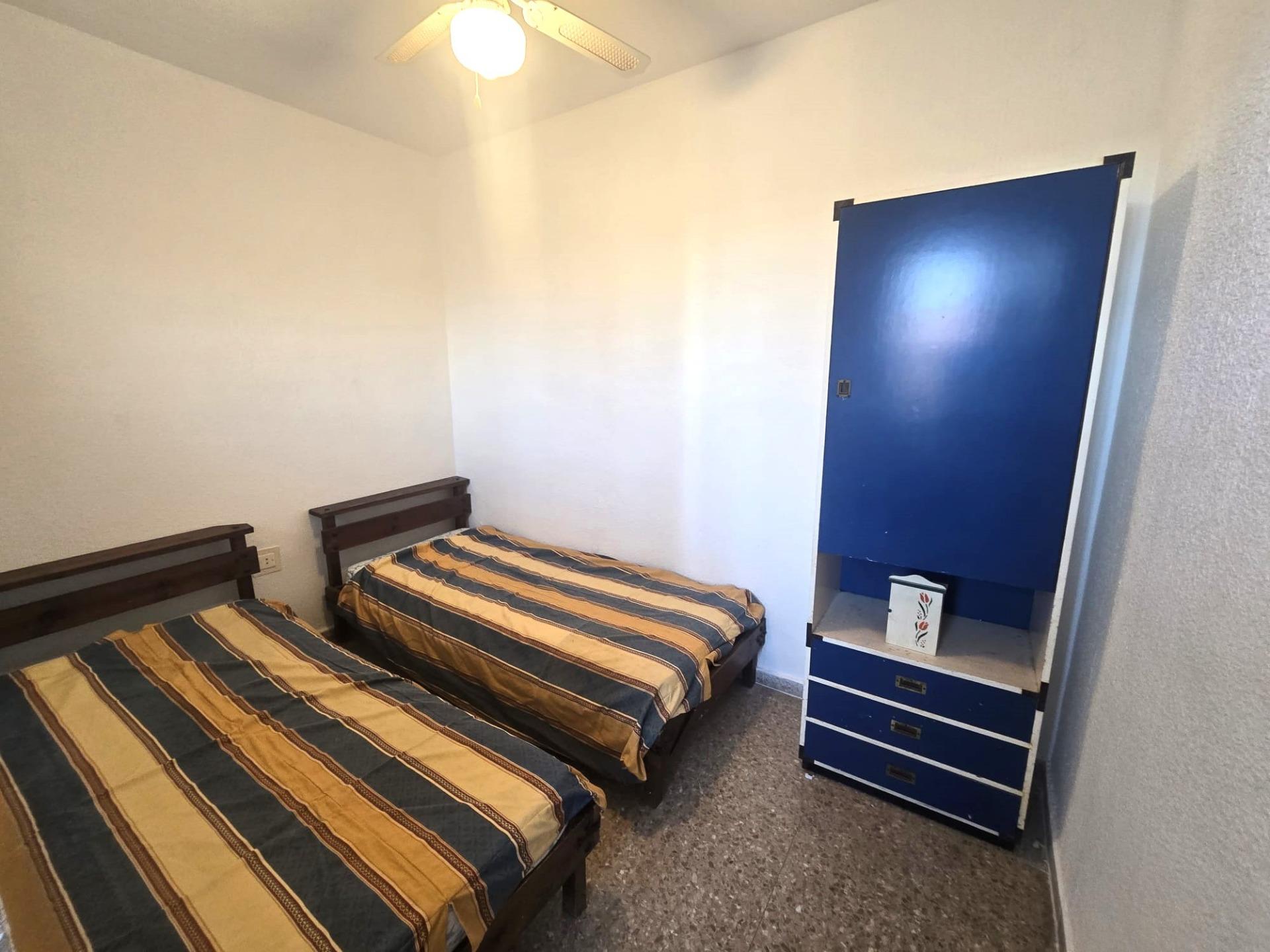 For sale - 3 Bedroom 1 Bathroom Apartment in Torrevieja - Puerto Deportivo Marina Salinas  - Alicante