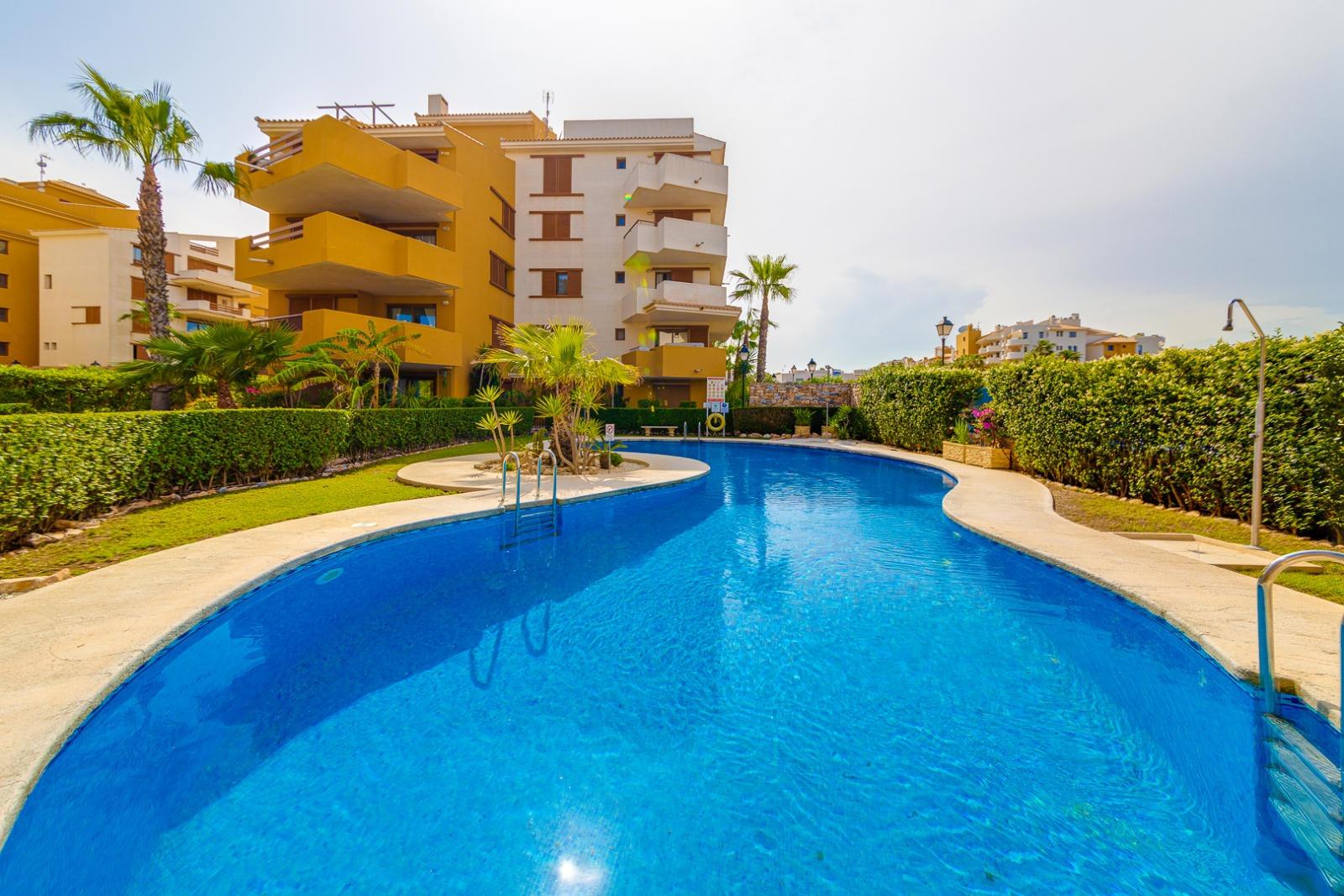 For sale - 2 Bedroom 1 Bathroom Apartment in Torrevieja - Punta Prima  - Alicante