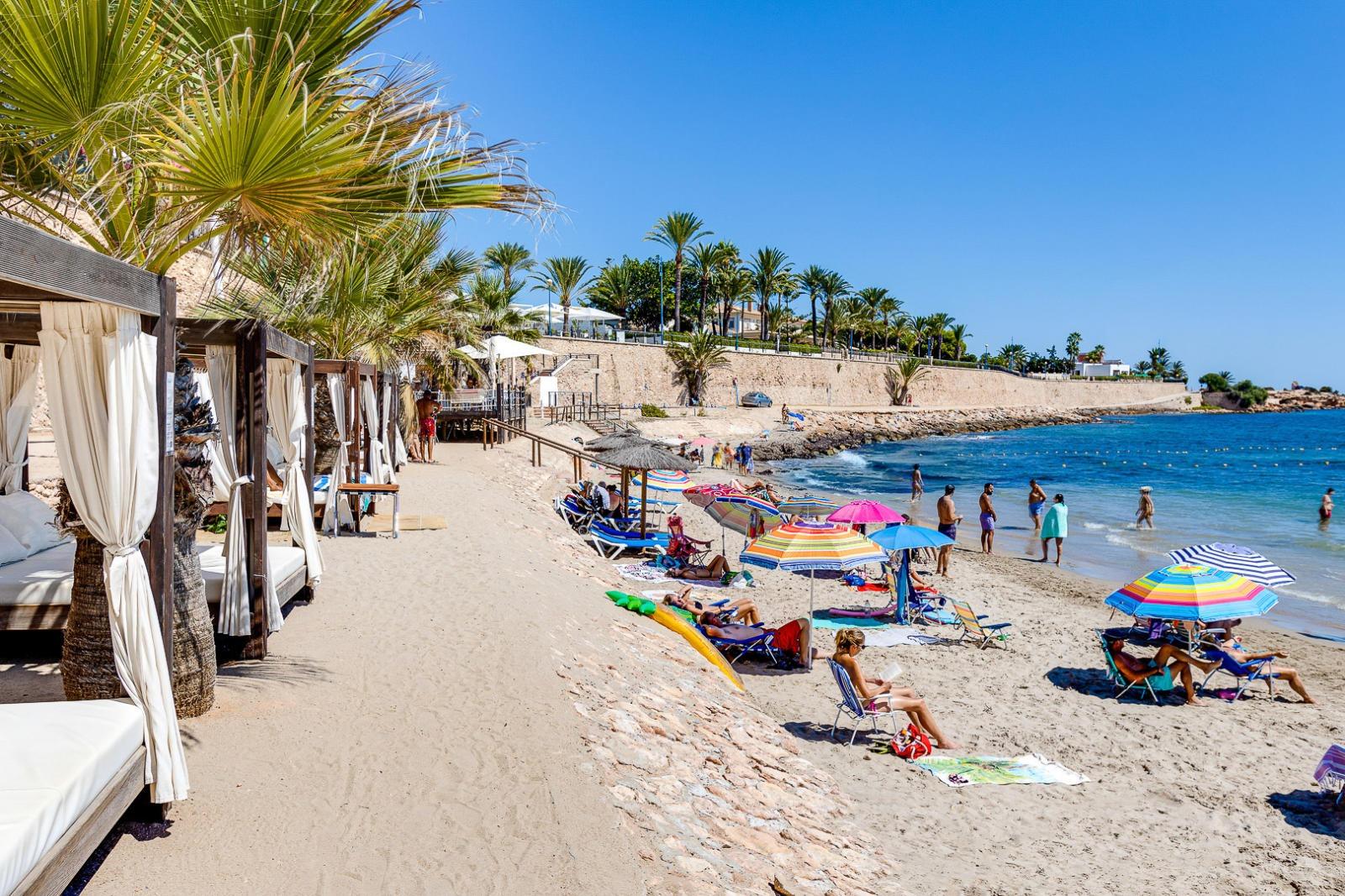For sale - 2 Bedroom 1 Bathroom Apartment in Torrevieja - Punta Prima  - Alicante