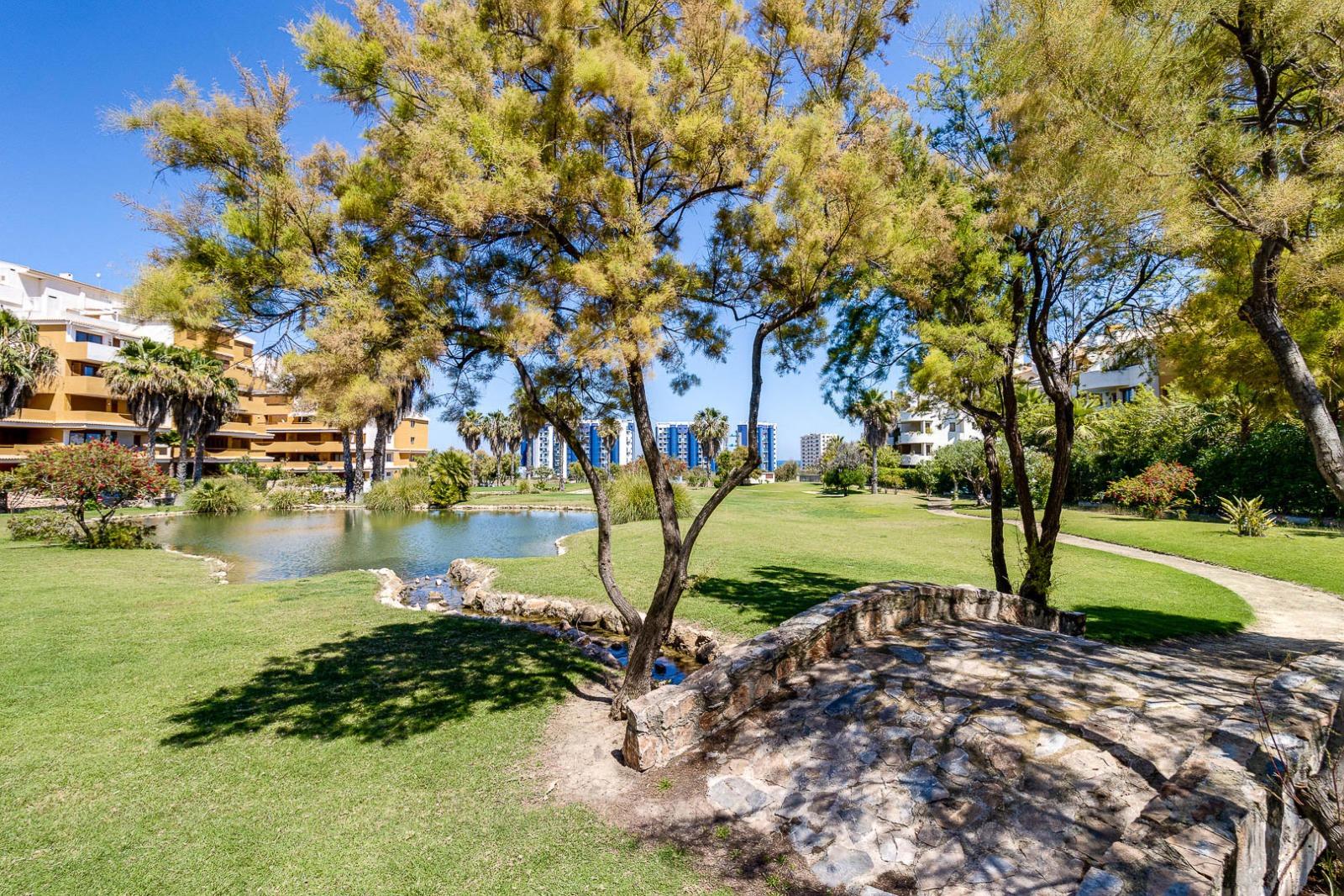 For sale - 2 Bedroom 1 Bathroom Apartment in Torrevieja - Punta Prima  - Alicante