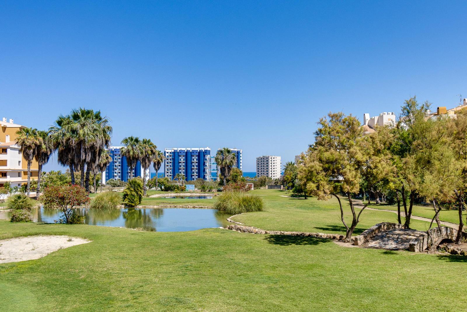 For sale - 2 Bedroom 1 Bathroom Apartment in Torrevieja - Punta Prima  - Alicante