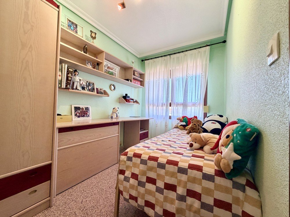 For sale - 4 Bedroom 2 Bathroom Town House in Formentera del Segura - Costa Blanca  - Alicante