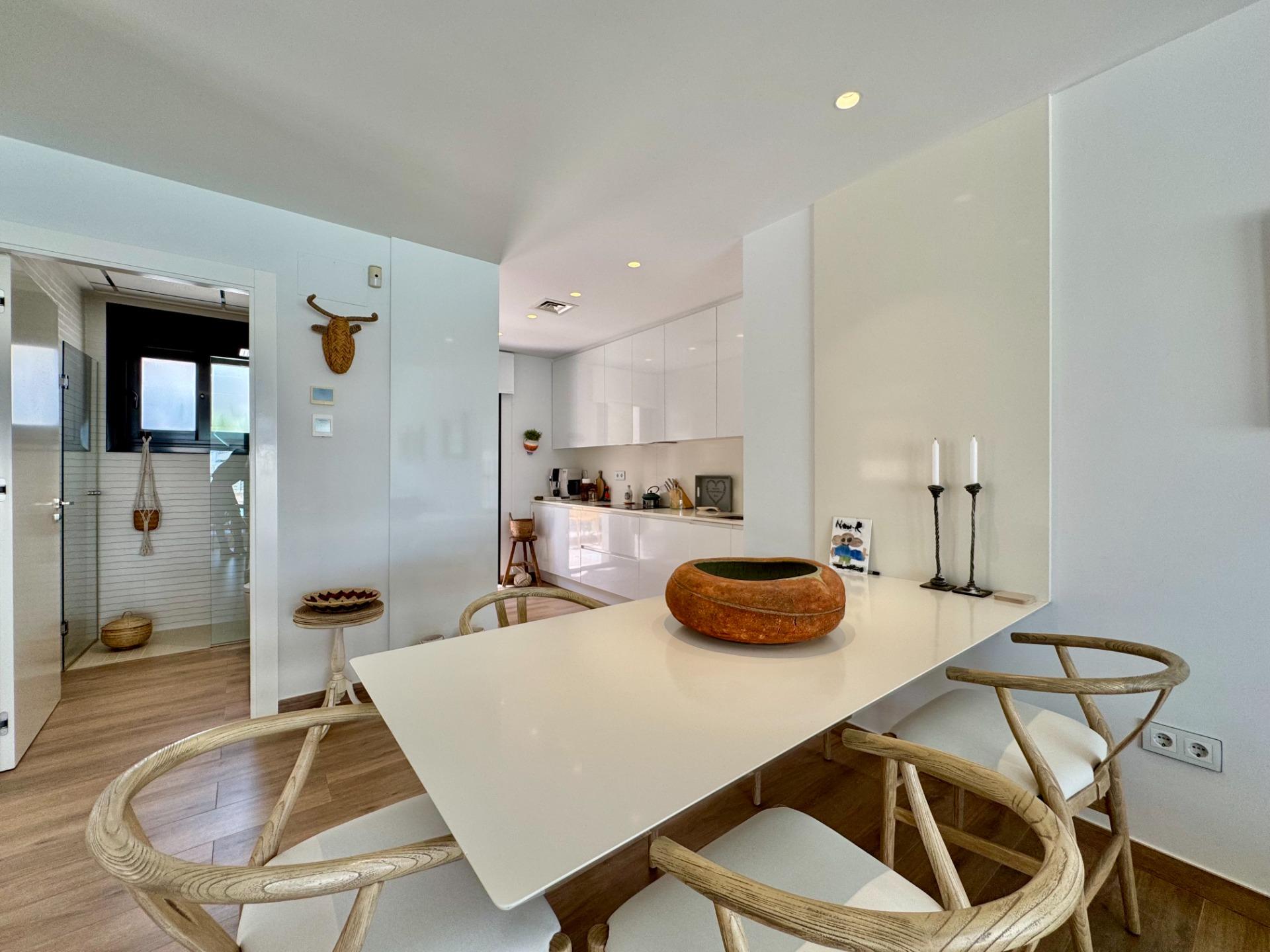 For sale - 4 Bedroom 3 Bathroom Villa in San Miguel de Salinas - Bellavista  - Alicante