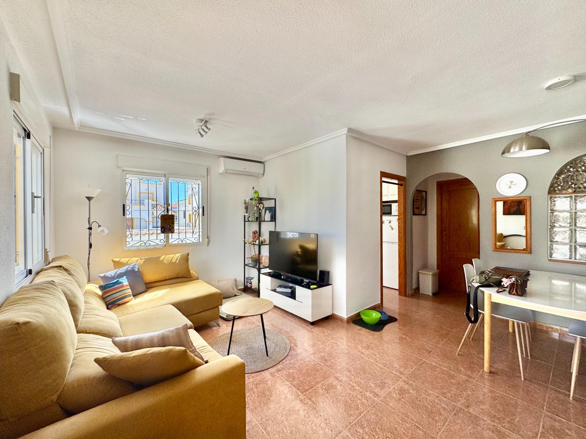 For sale - 3 Bedroom 2 Bathroom Town House in Los Altos  - Los Altos  - Alicante