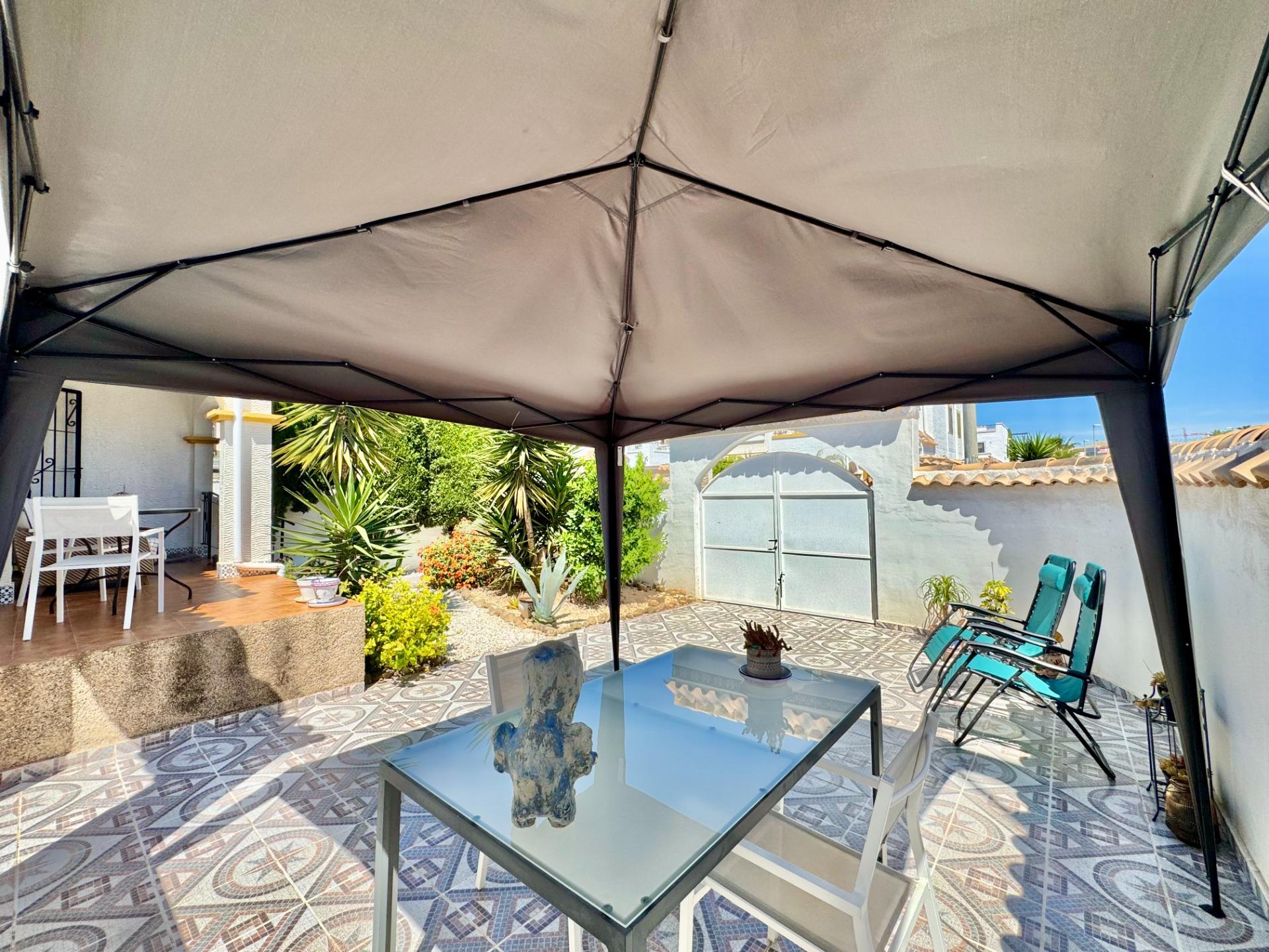 For sale - 3 Bedroom 2 Bathroom Town House in Los Altos  - Los Altos  - Alicante
