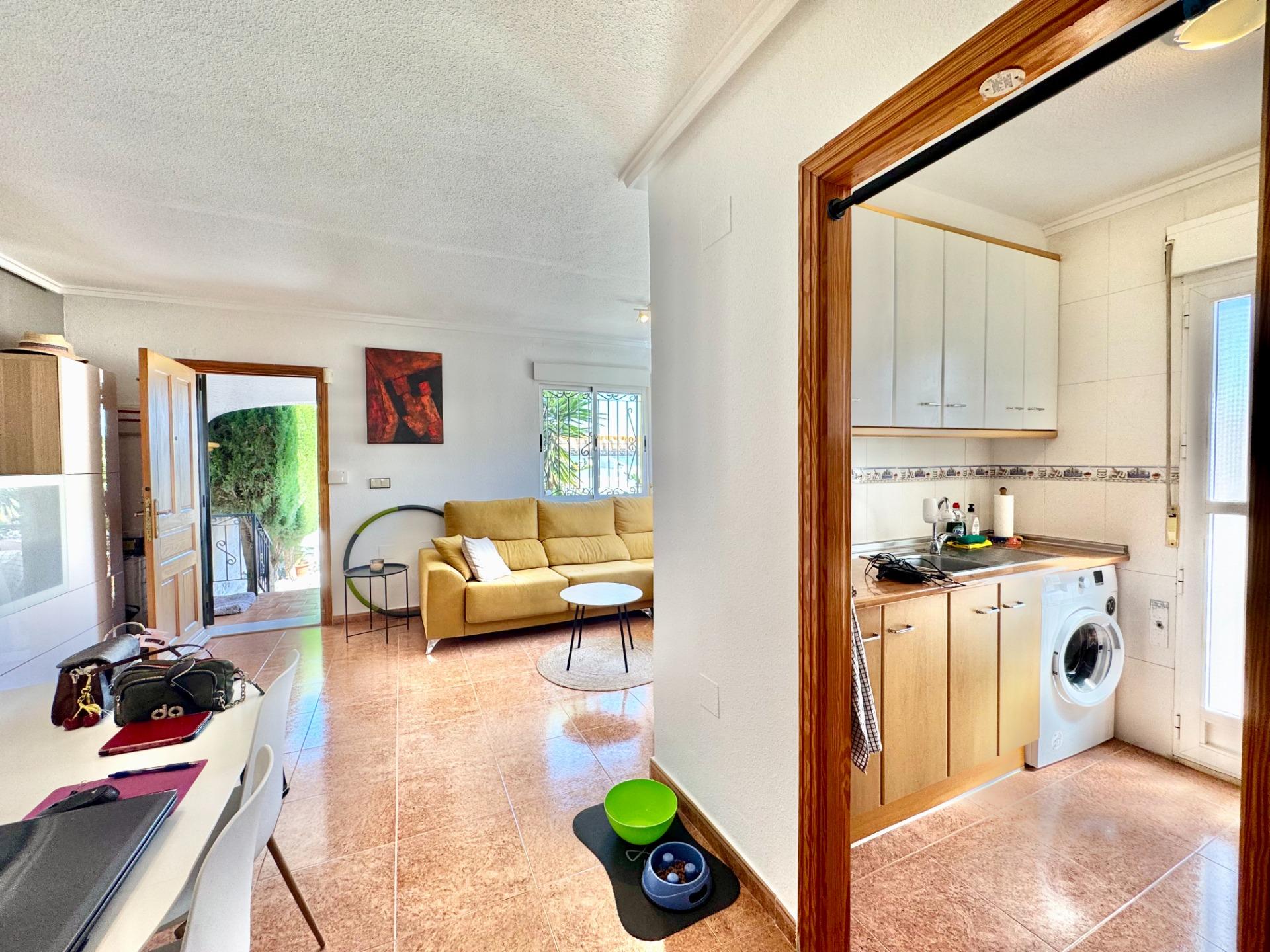 For sale - 3 Bedroom 2 Bathroom Town House in Los Altos  - Los Altos  - Alicante