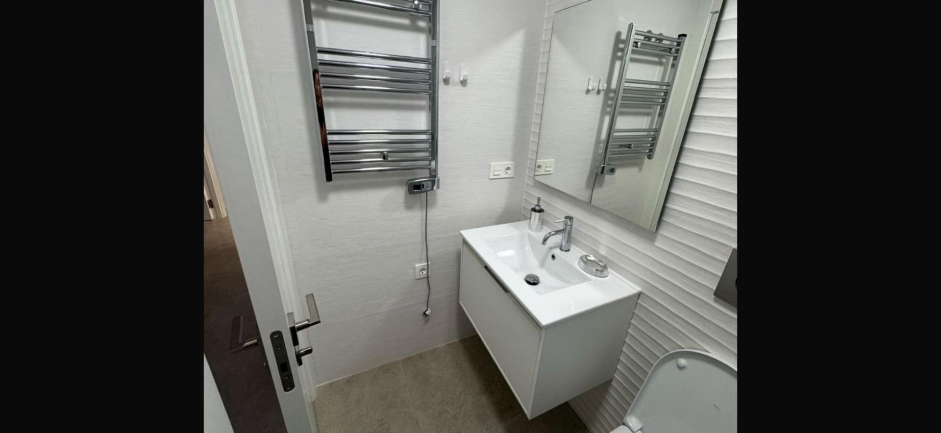 For sale - 2 Bedroom 2 Bathroom Apartment in Torrevieja - Playa Del Cura  - Alicante