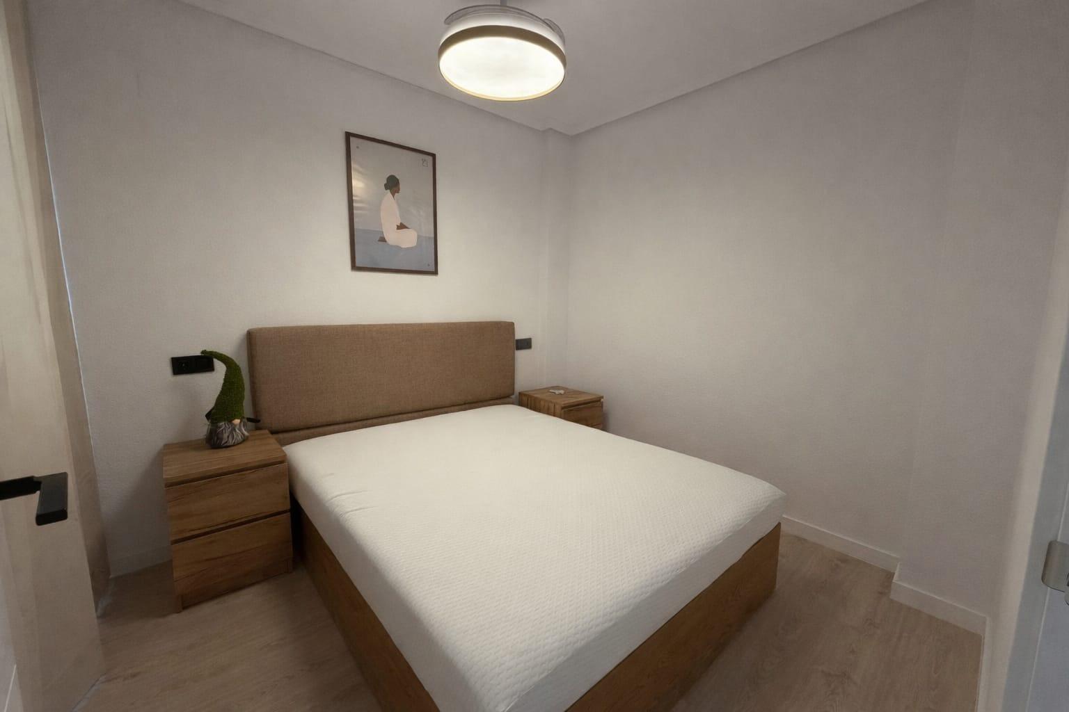 For sale - 2 Bedroom 1 Bathroom Apartment in Torrevieja - Playa Del Cura  - Alicante