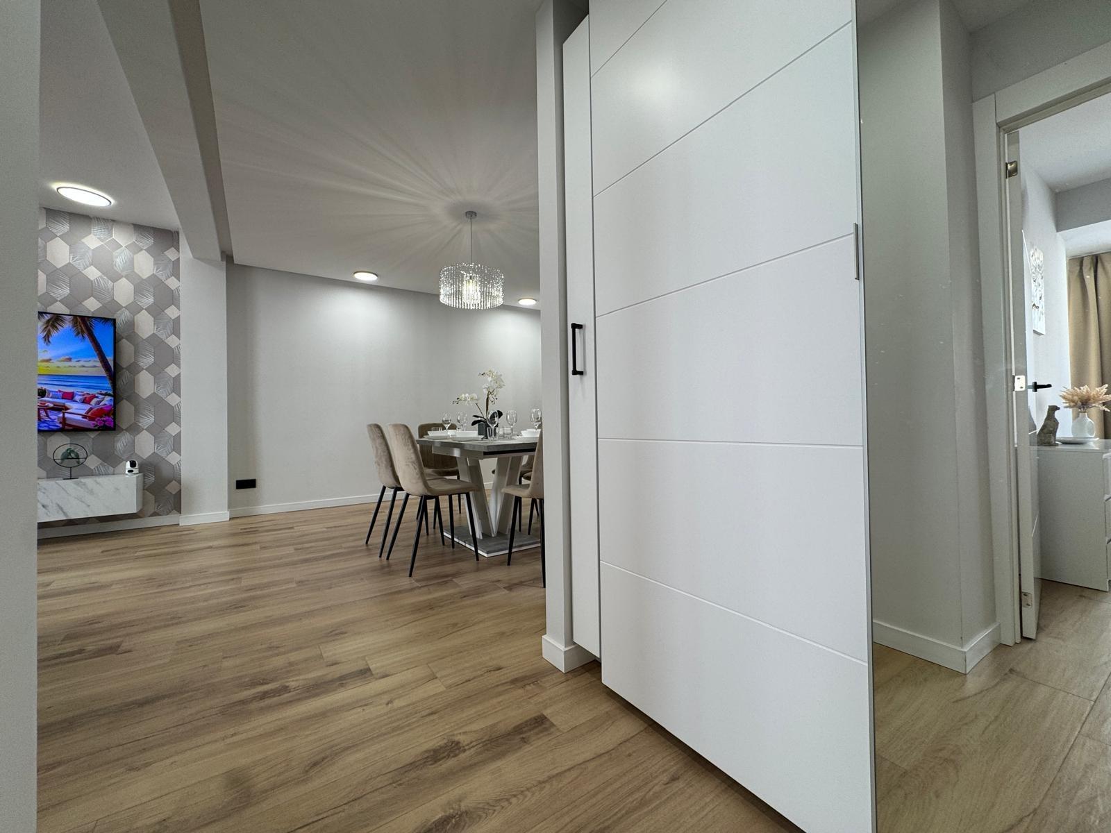 For sale - 3 Bedroom 1 Bathroom Apartment in Torrevieja - Playa Del Cura  - Alicante