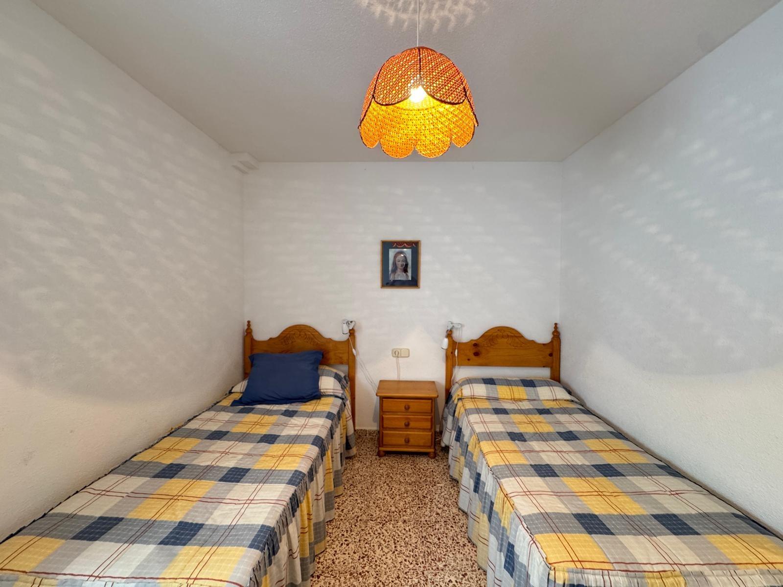 For sale - 3 Bedroom 2 Bathroom Apartment in Torrevieja - Playa Del Cura  - Alicante